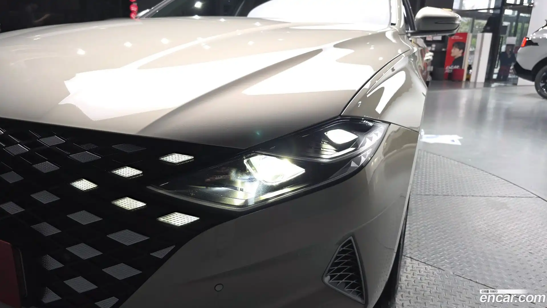 Grandeur Hyundai 2022.6-OUTER-032