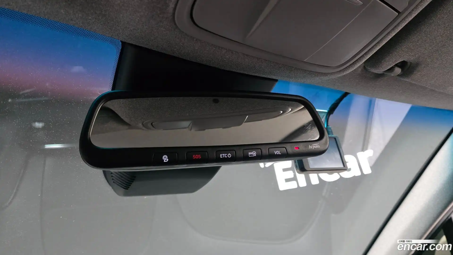 Santafe Hyundai 2018.2-OPTION-022