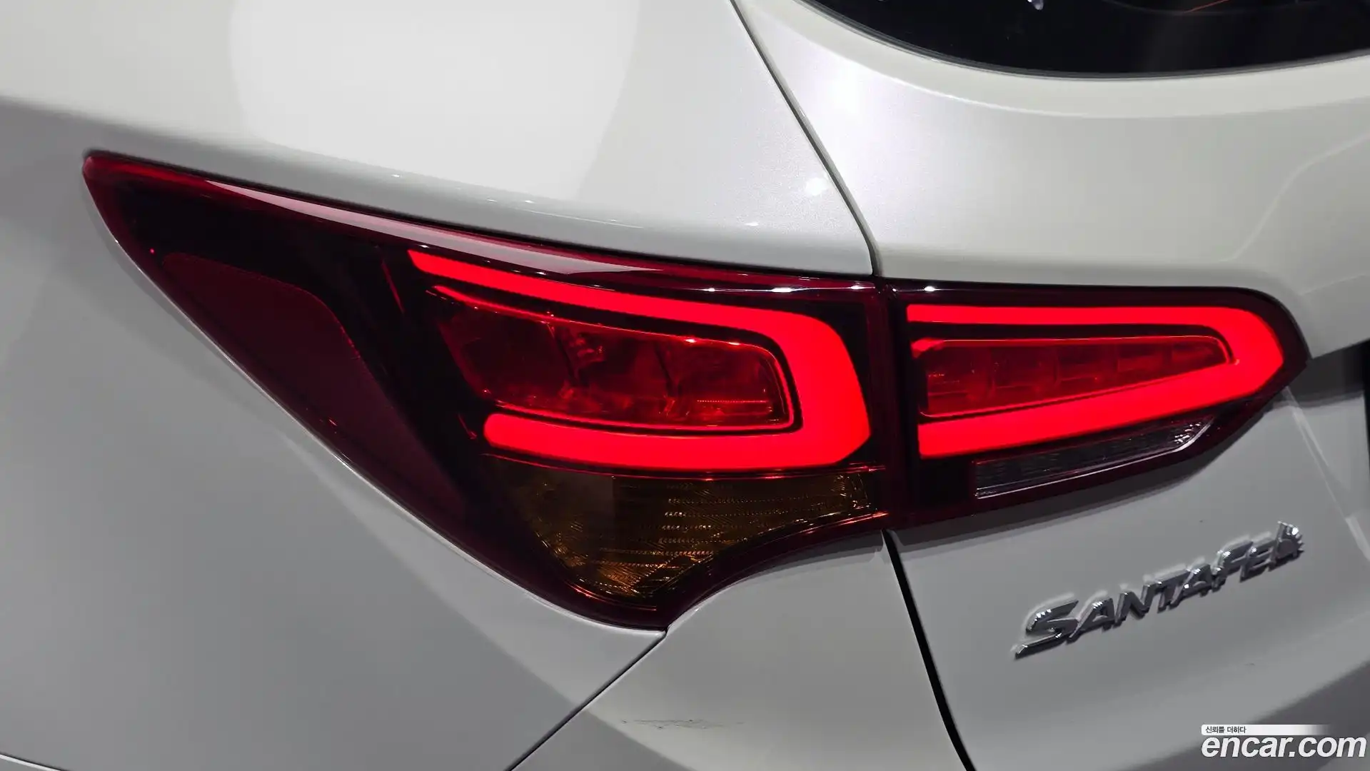 Santafe Hyundai 2016.4-OUTER-033