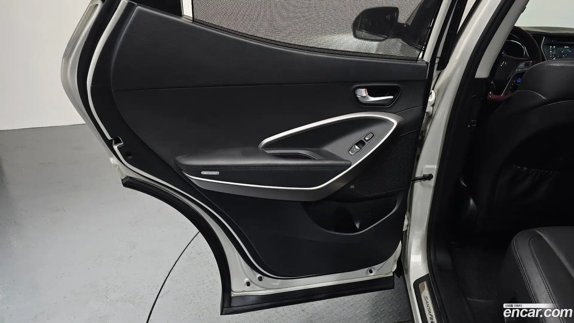 Santafe Hyundai 2016.4-INNER-035