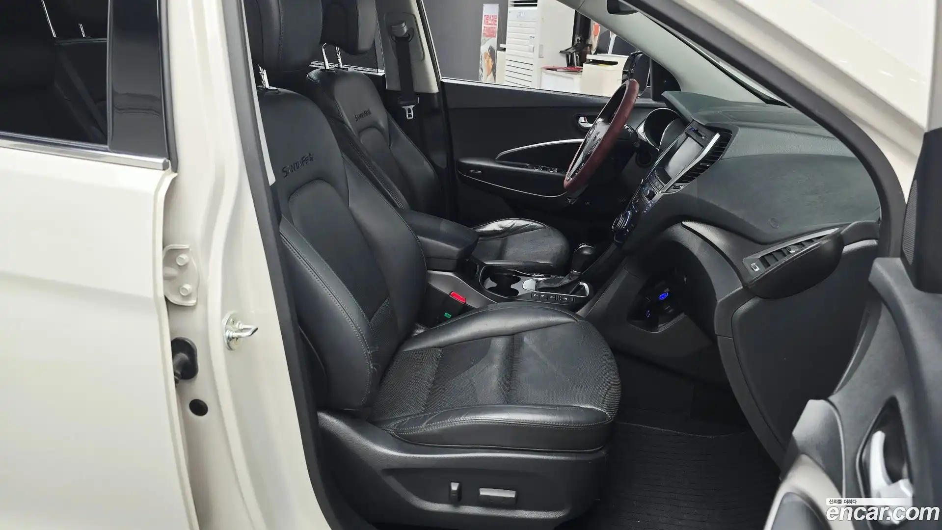 Santafe Hyundai 2016.4-INNER-036