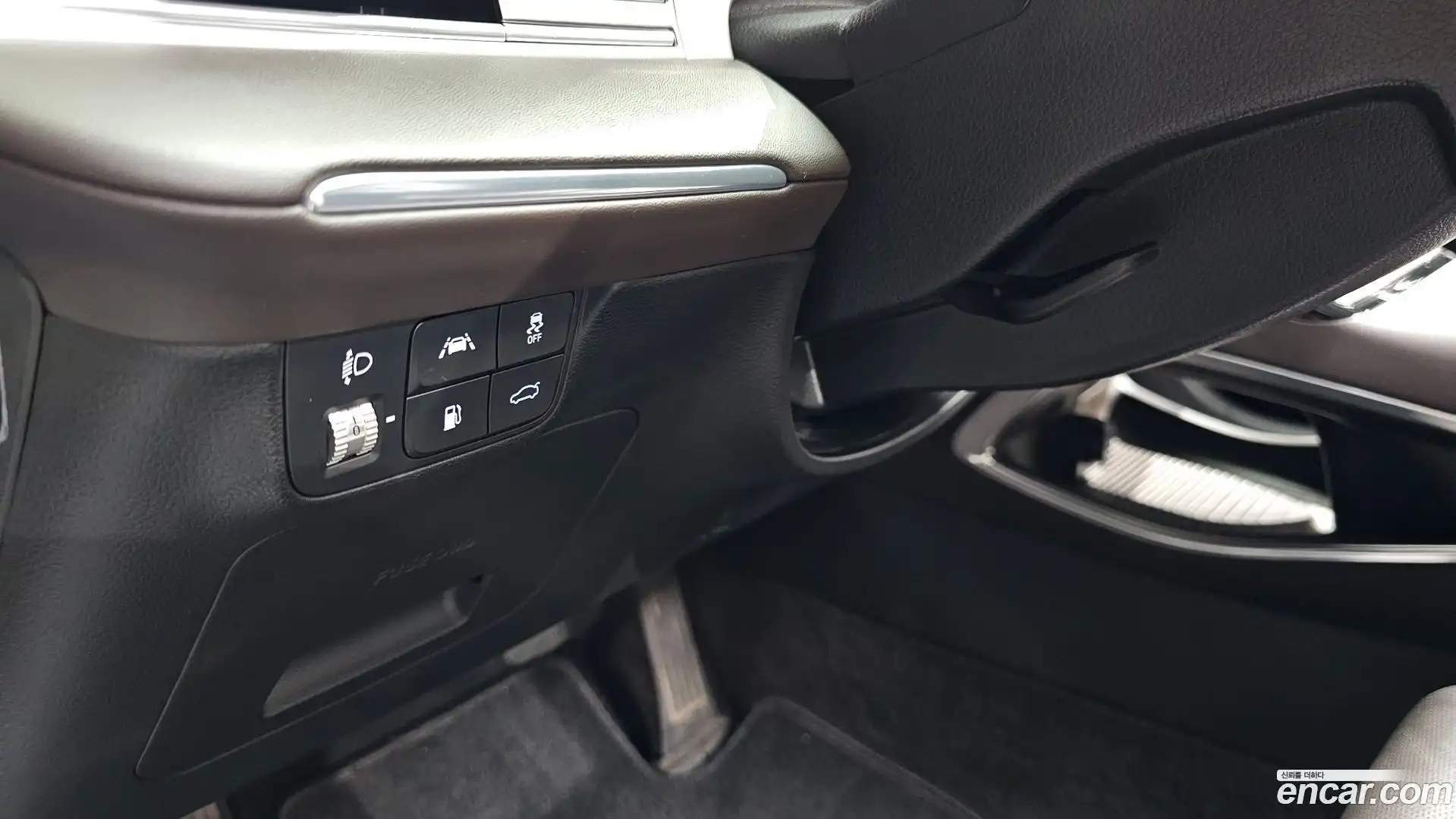 Grandeur Hyundai 2020.6-OPTION-017