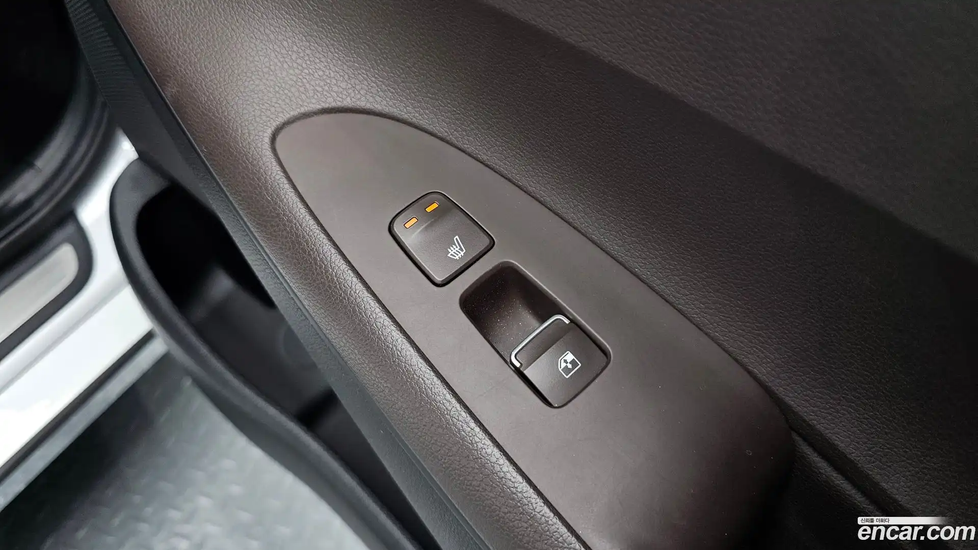 Grandeur Hyundai 2020.6-OPTION-023