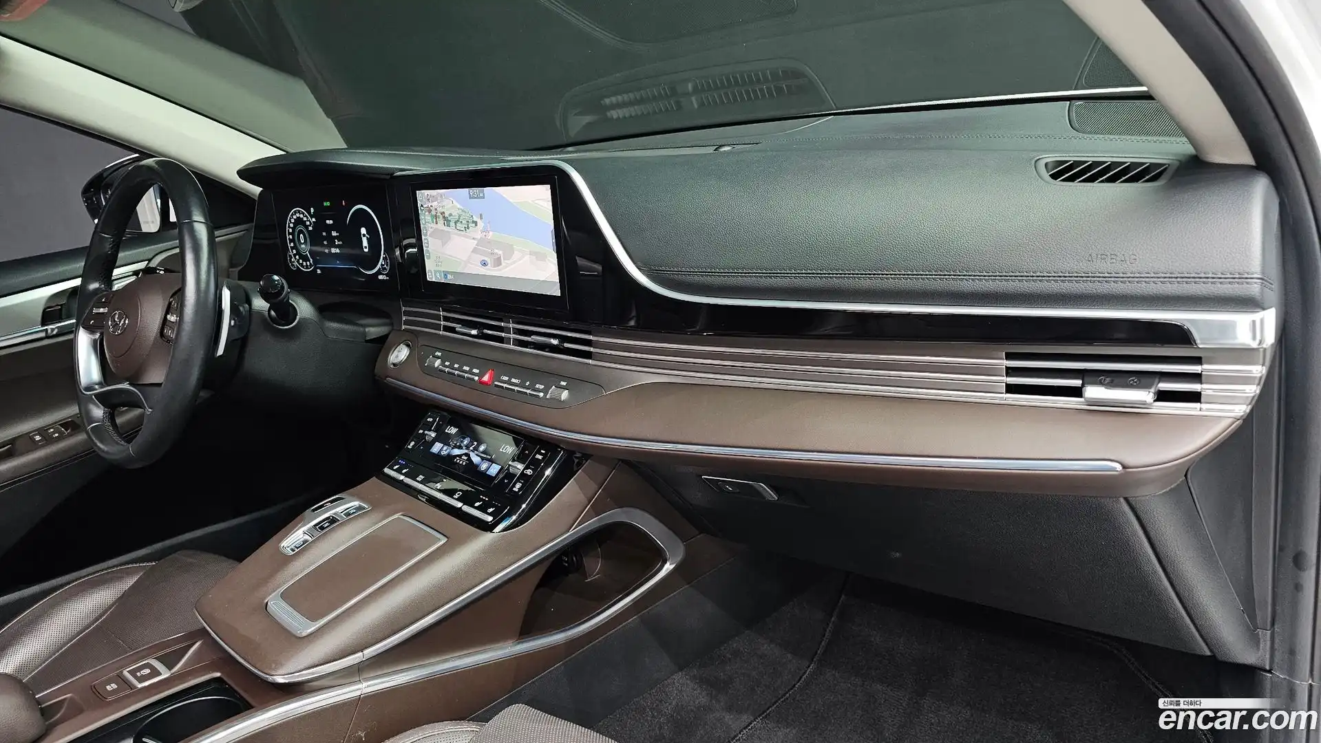 Grandeur Hyundai 2020.6-OPTION-043