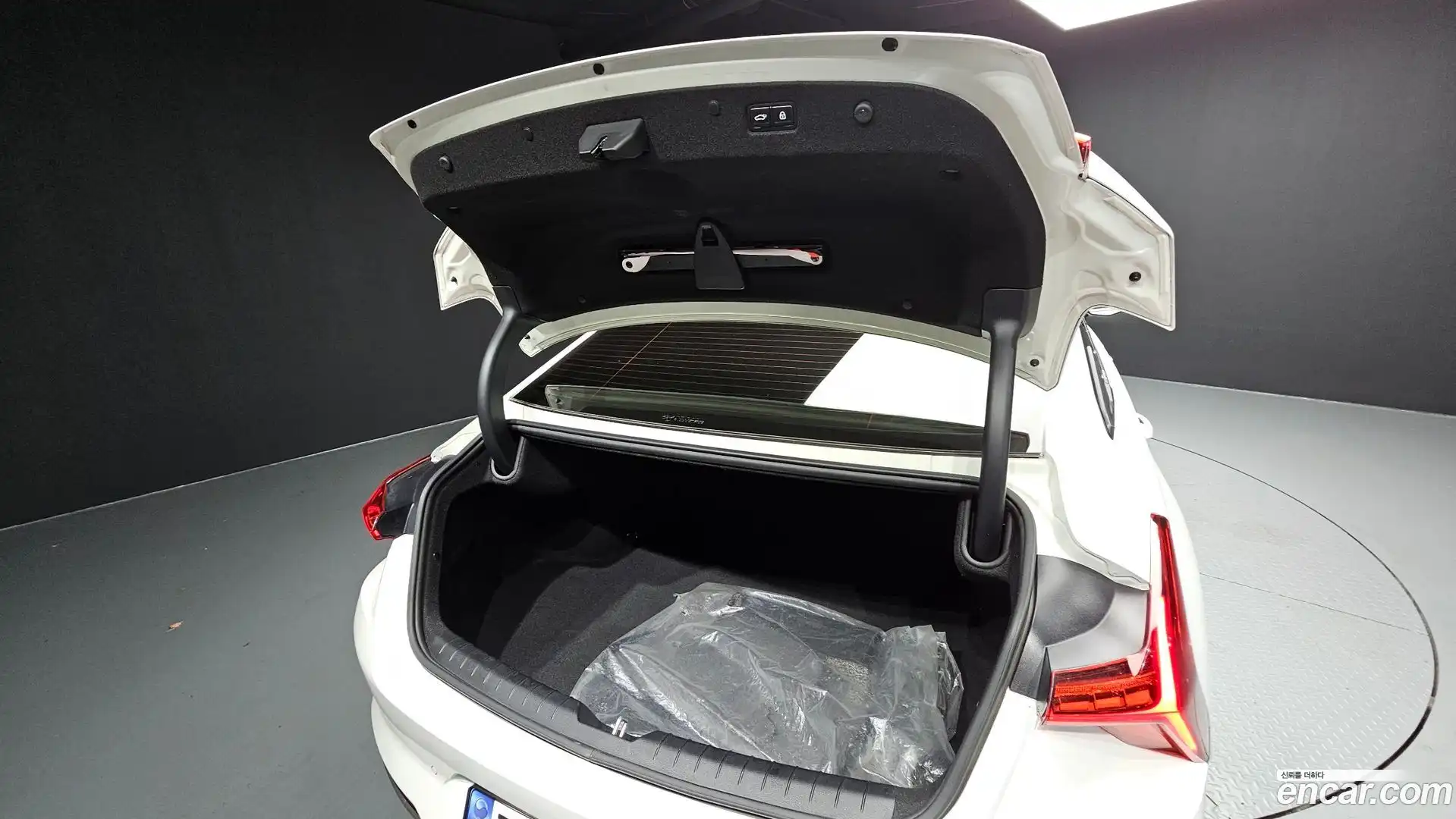 K8 Kia 2021.4-OPTION-024