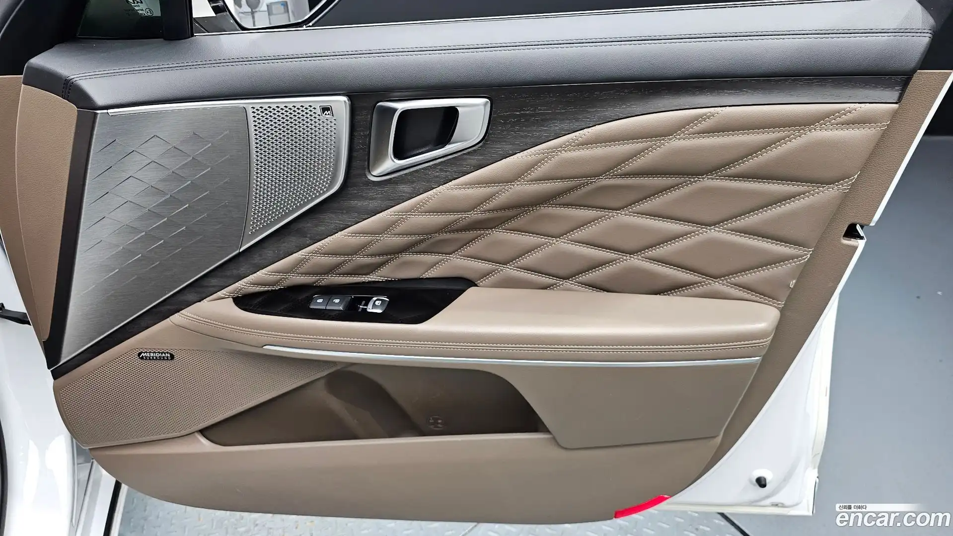 K8 Kia 2021.4-INNER-034