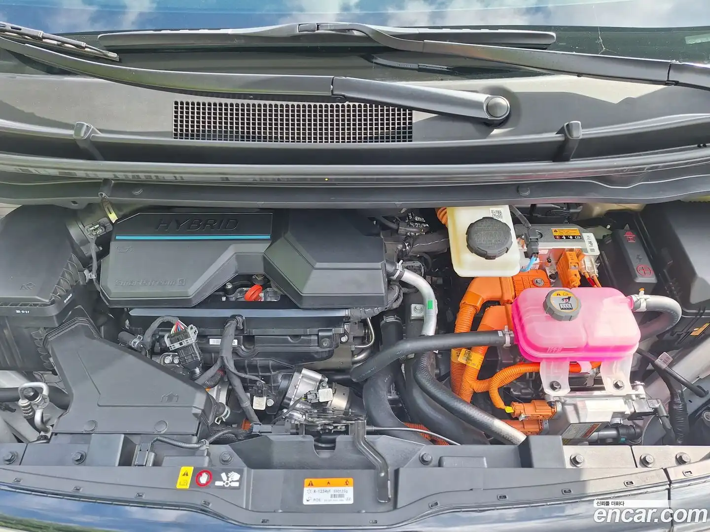 Staria Hyundai 2025.4-OPTION-023