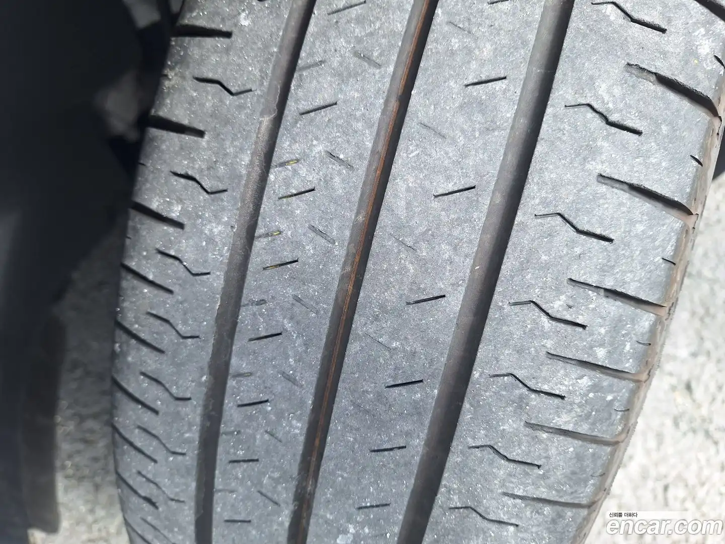 Staria Hyundai 2025.4-OPTION-024