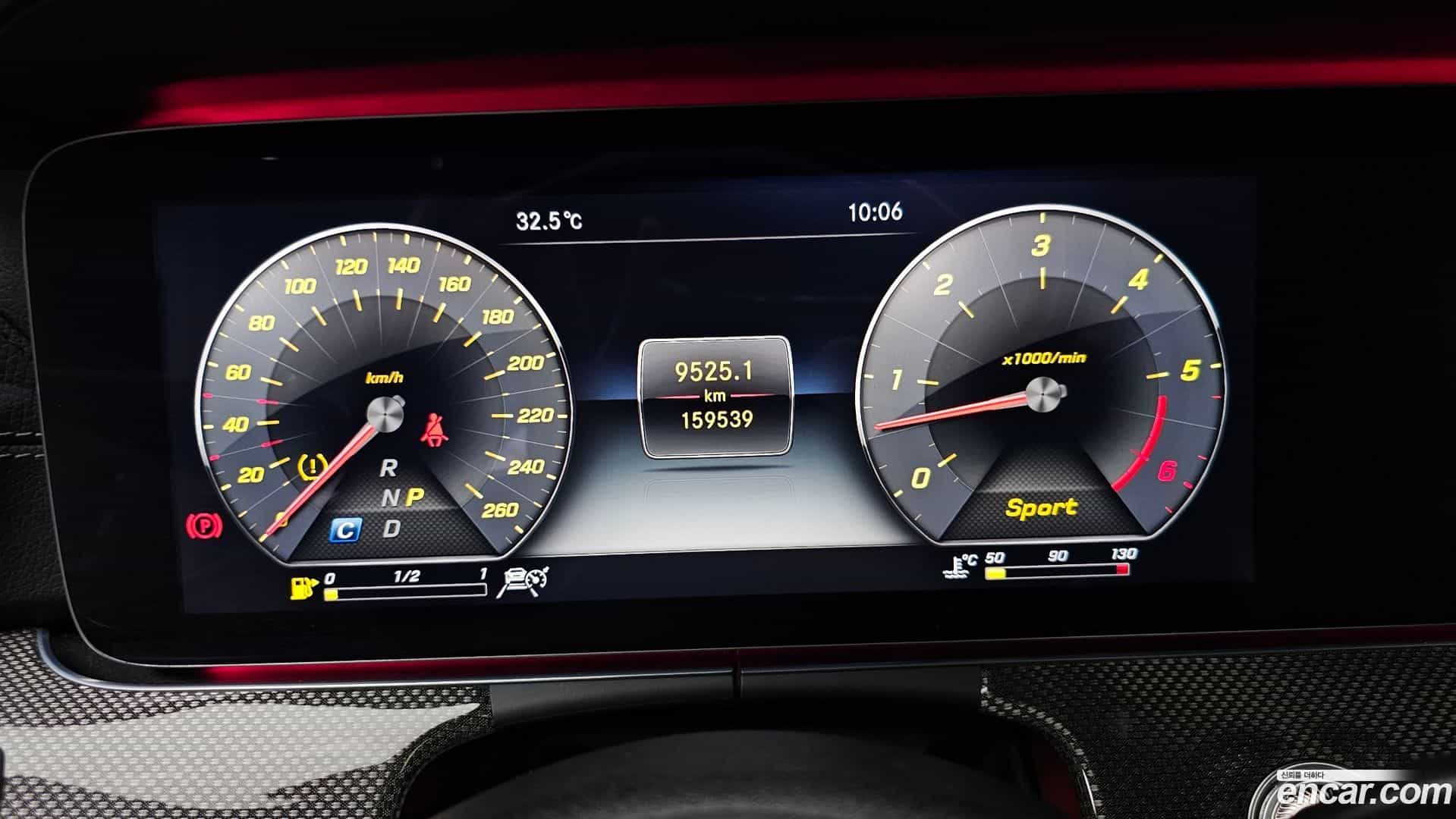 CLS-Class Mercedes-Benz 2018.11-INNER-008