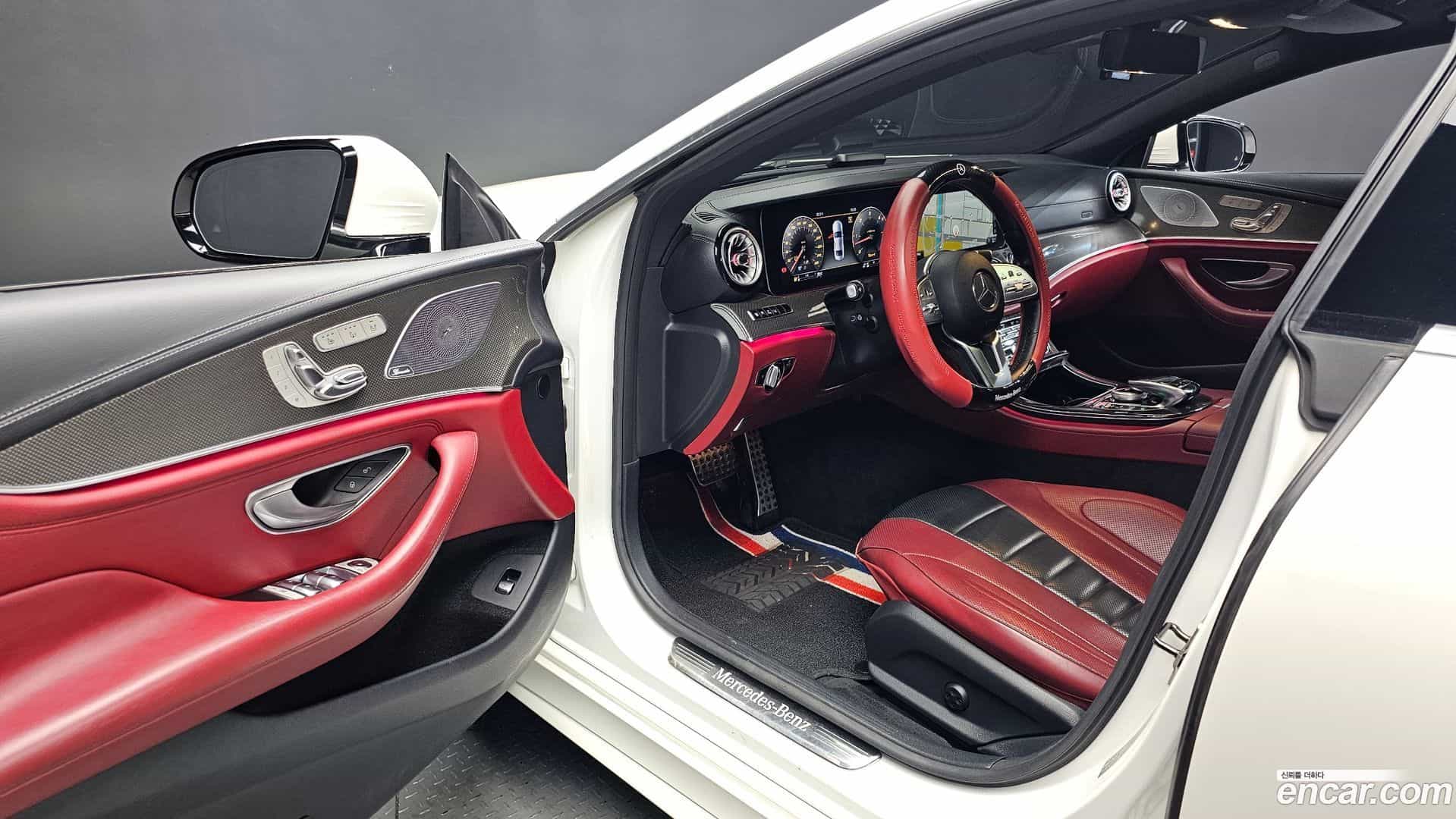 CLS-Class Mercedes-Benz 2018.11-INNER-010