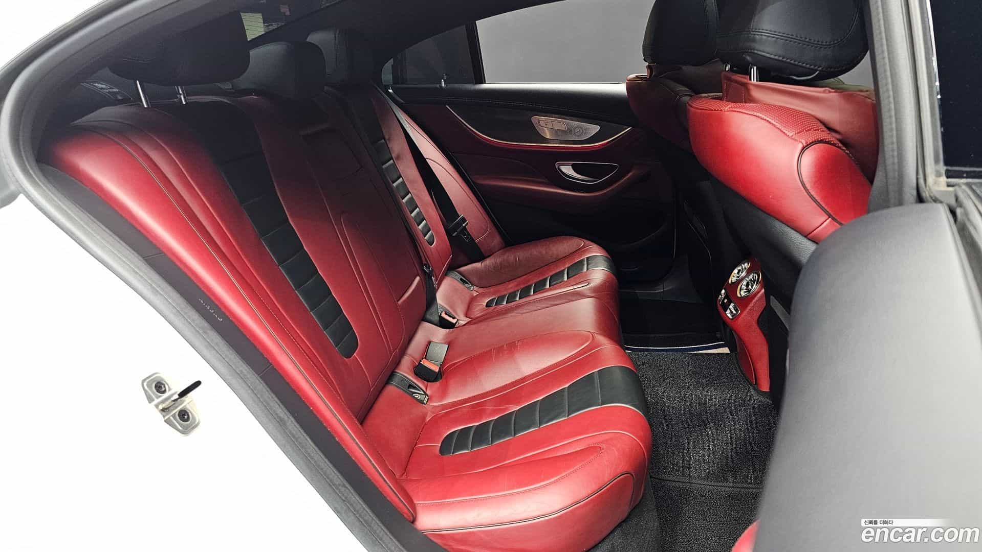 CLS-Class Mercedes-Benz 2018.11-OPTION-015