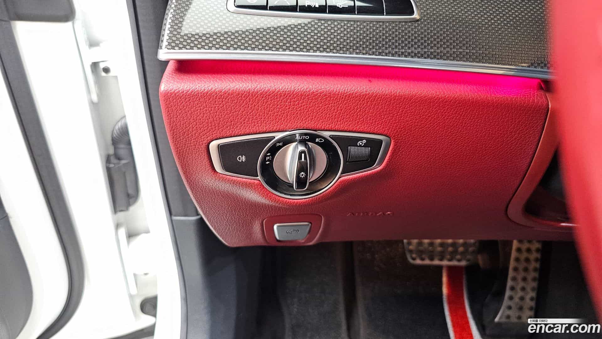 CLS-Class Mercedes-Benz 2018.11-OPTION-023