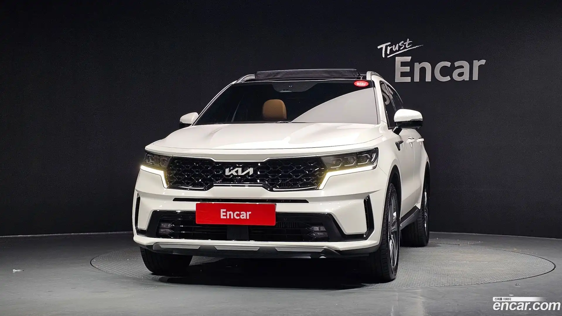 Sorento Kia 2023.4-OUTER-003
