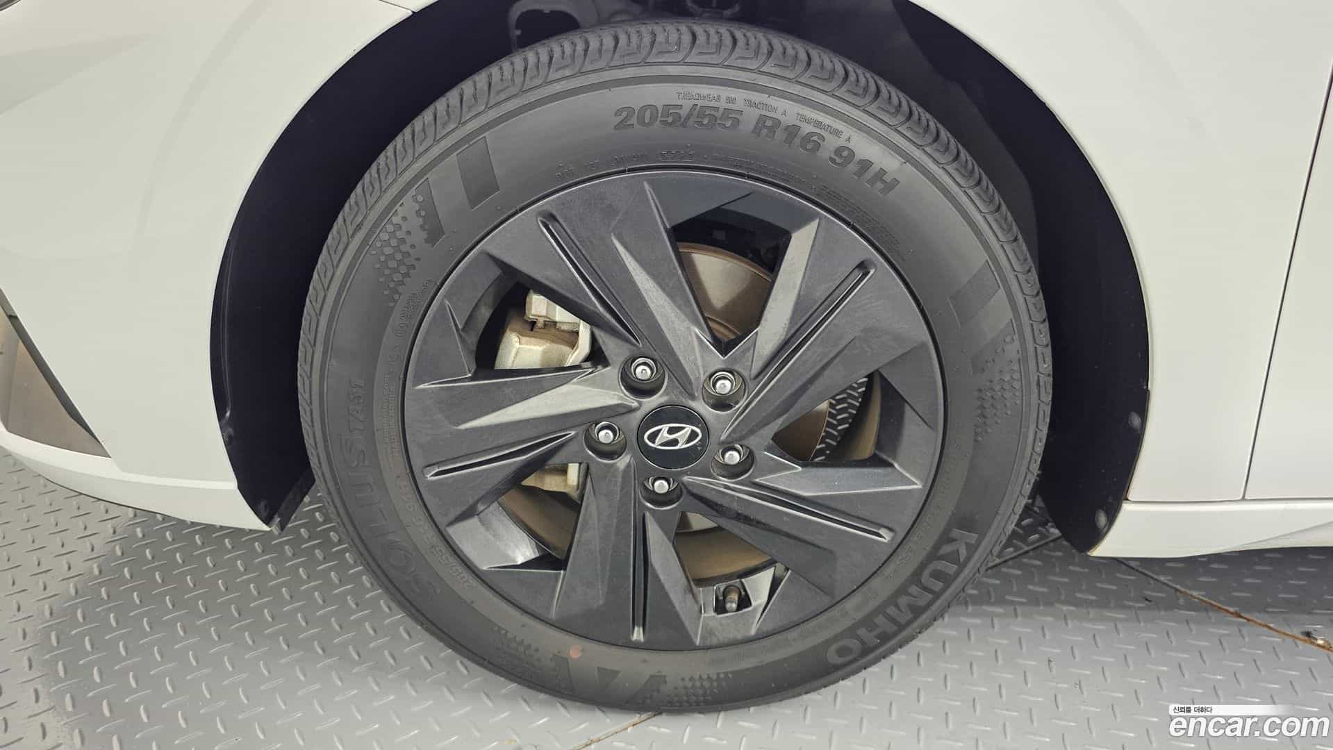 AVANTE Hyundai 2023.0-OUTER-005