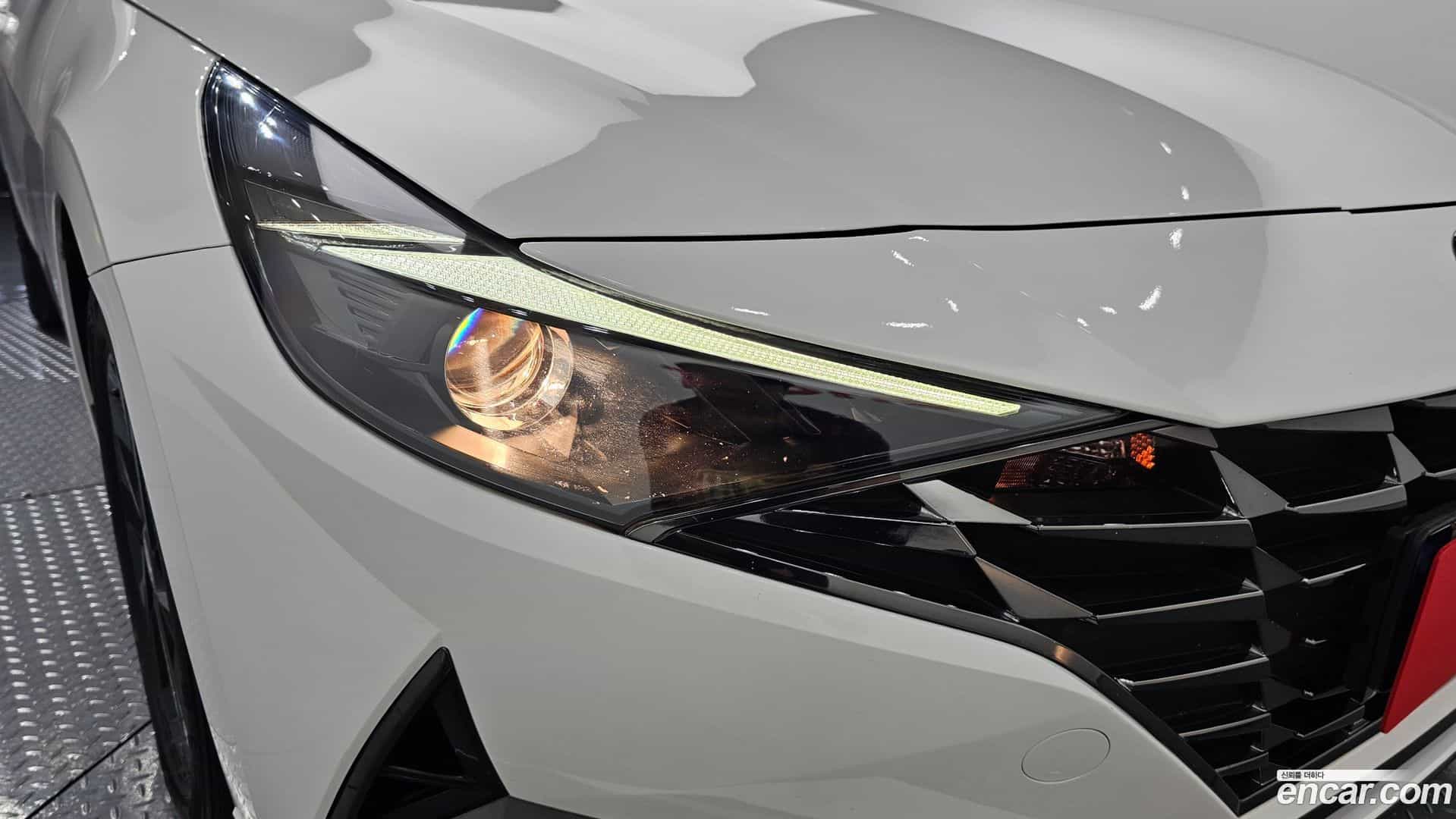 AVANTE Hyundai 2023.0-OUTER-032