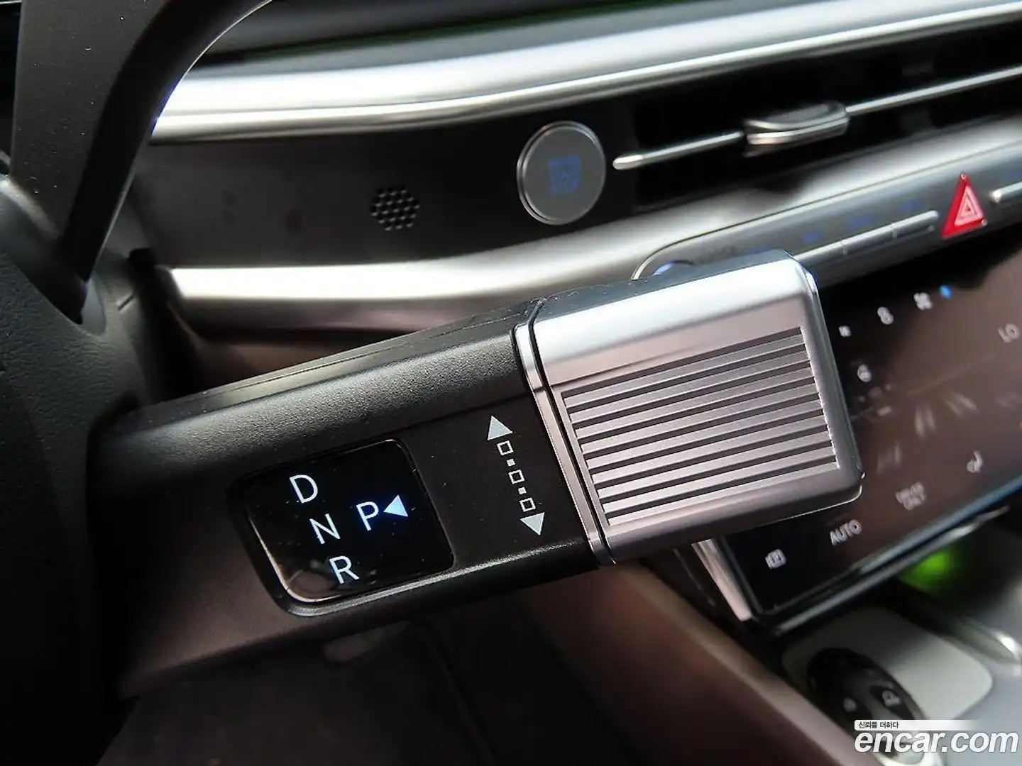 Grandeur Hyundai 2023.8-OPTION-015