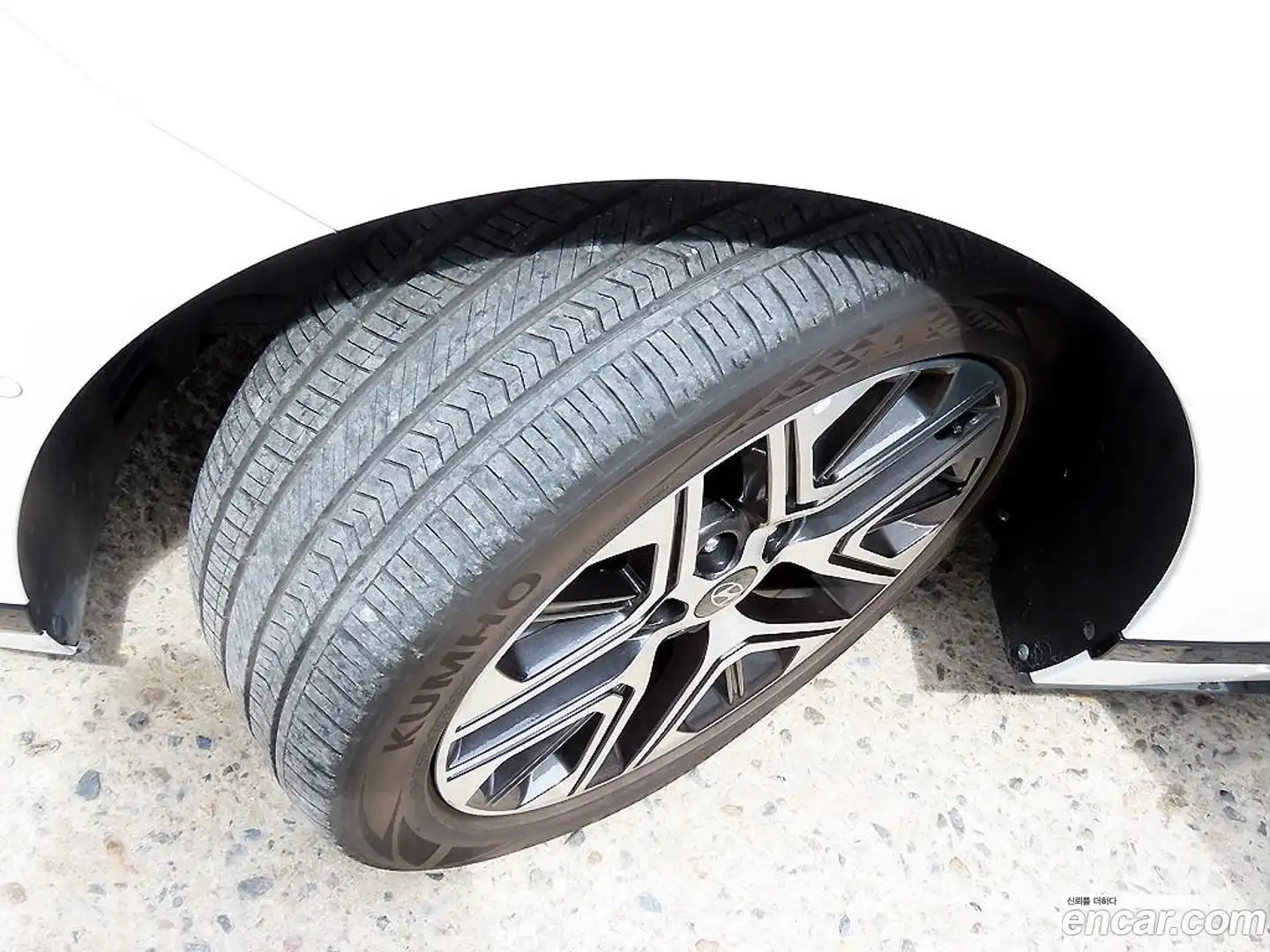 Grandeur Hyundai 2023.8-OPTION-024