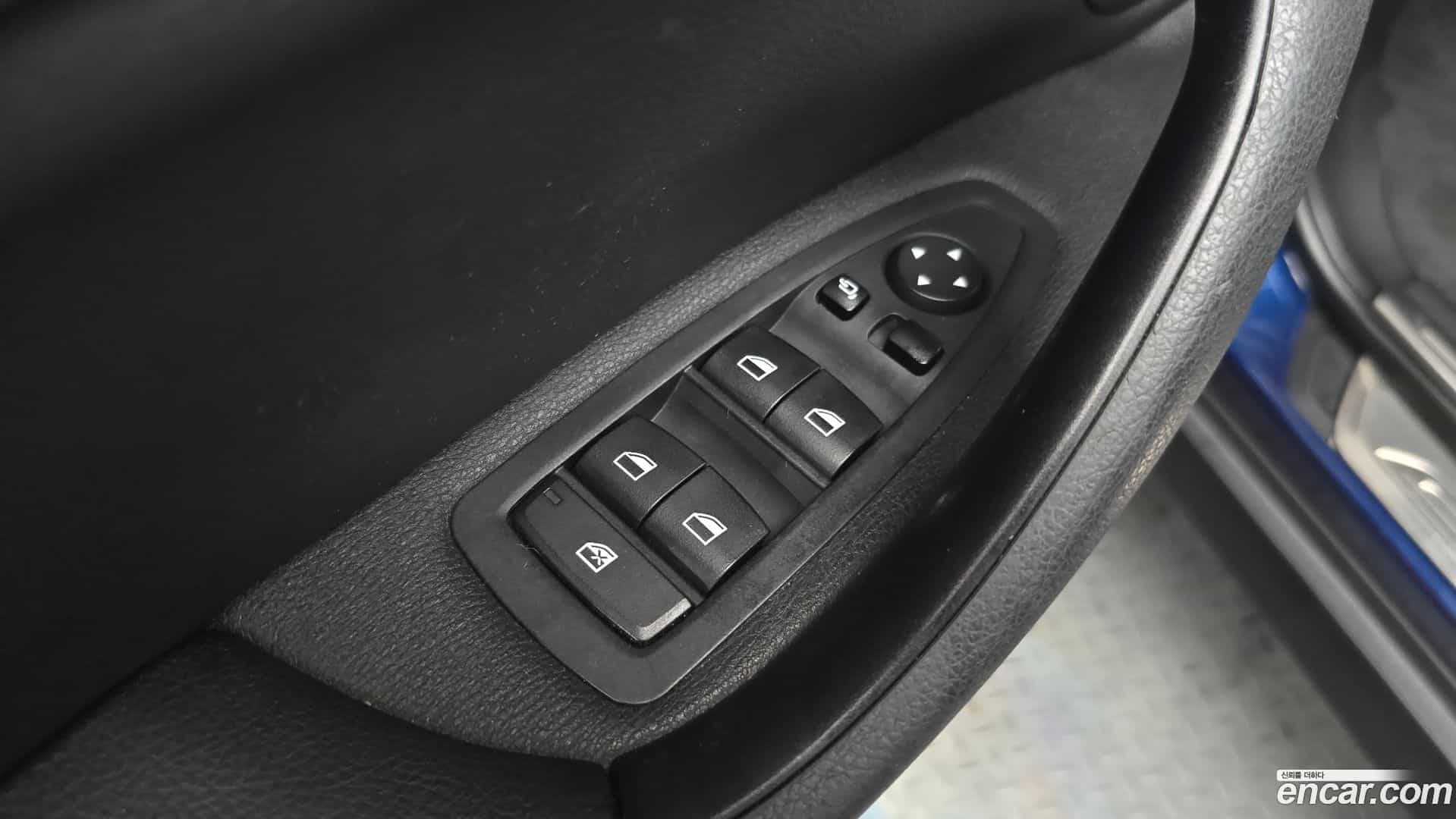 X1 BMW 2018.11-OPTION-041