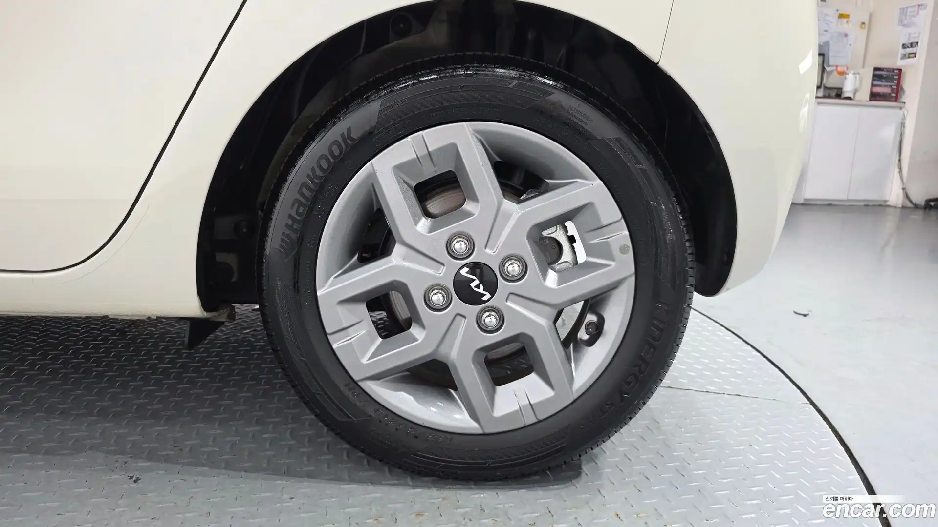 RAY Kia 2023.11-OUTER-031