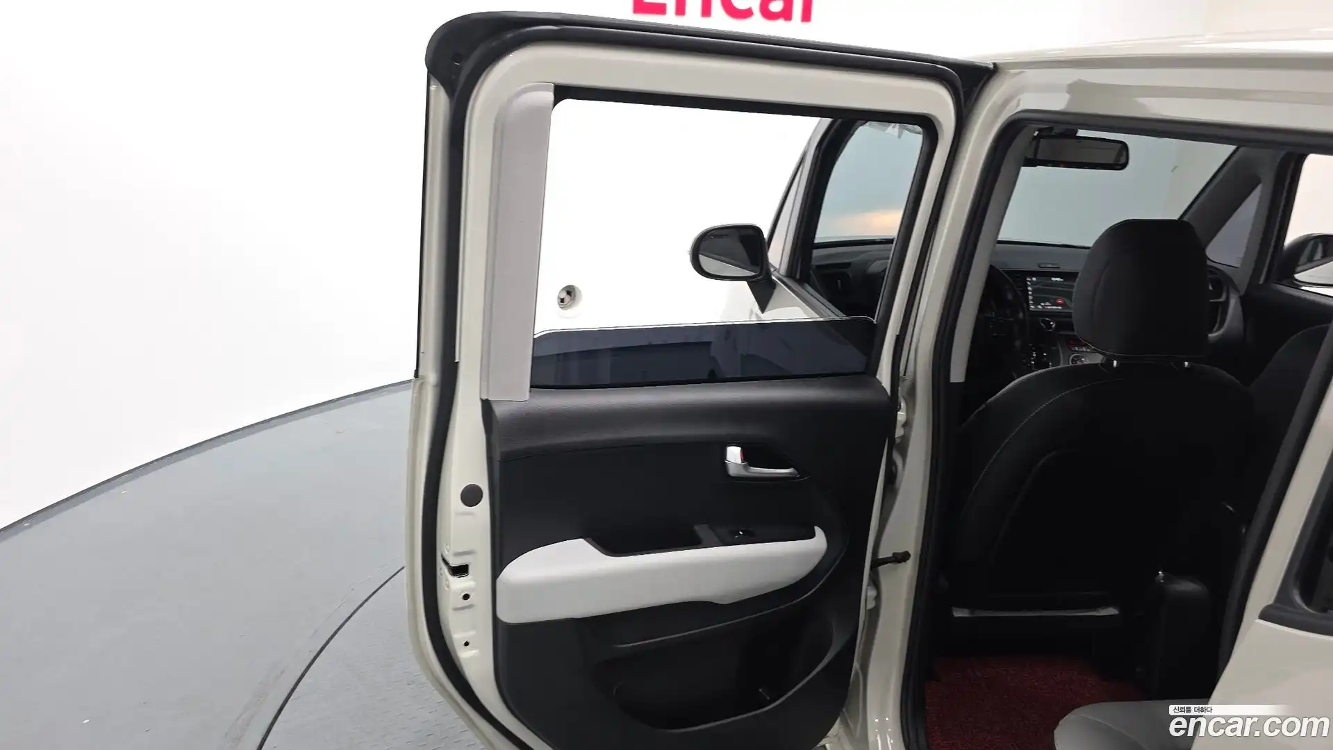 RAY Kia 2023.11-INNER-035
