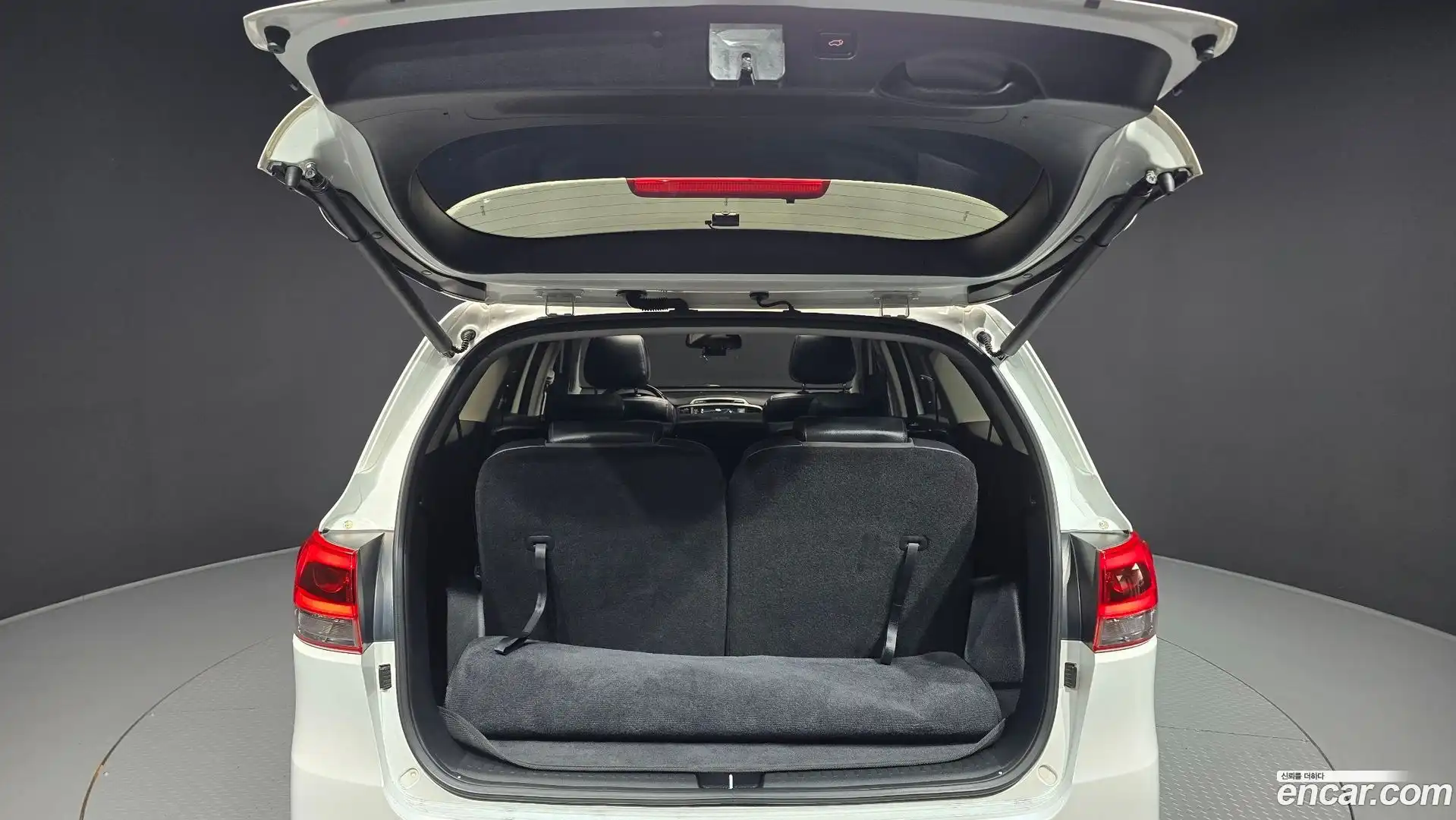 Sorento Kia 2015.8-OPTION-024