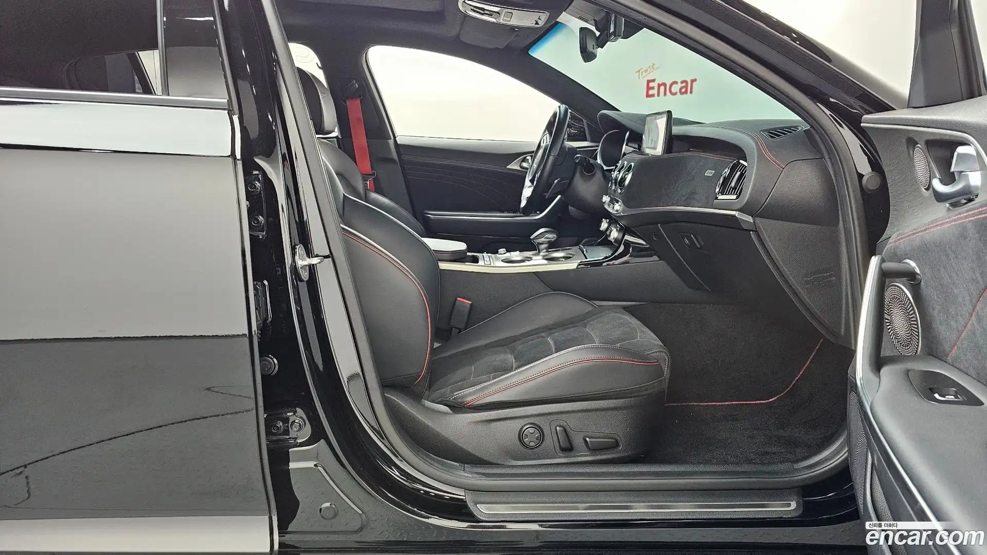 Stinger Kia 2022.3-INNER-036