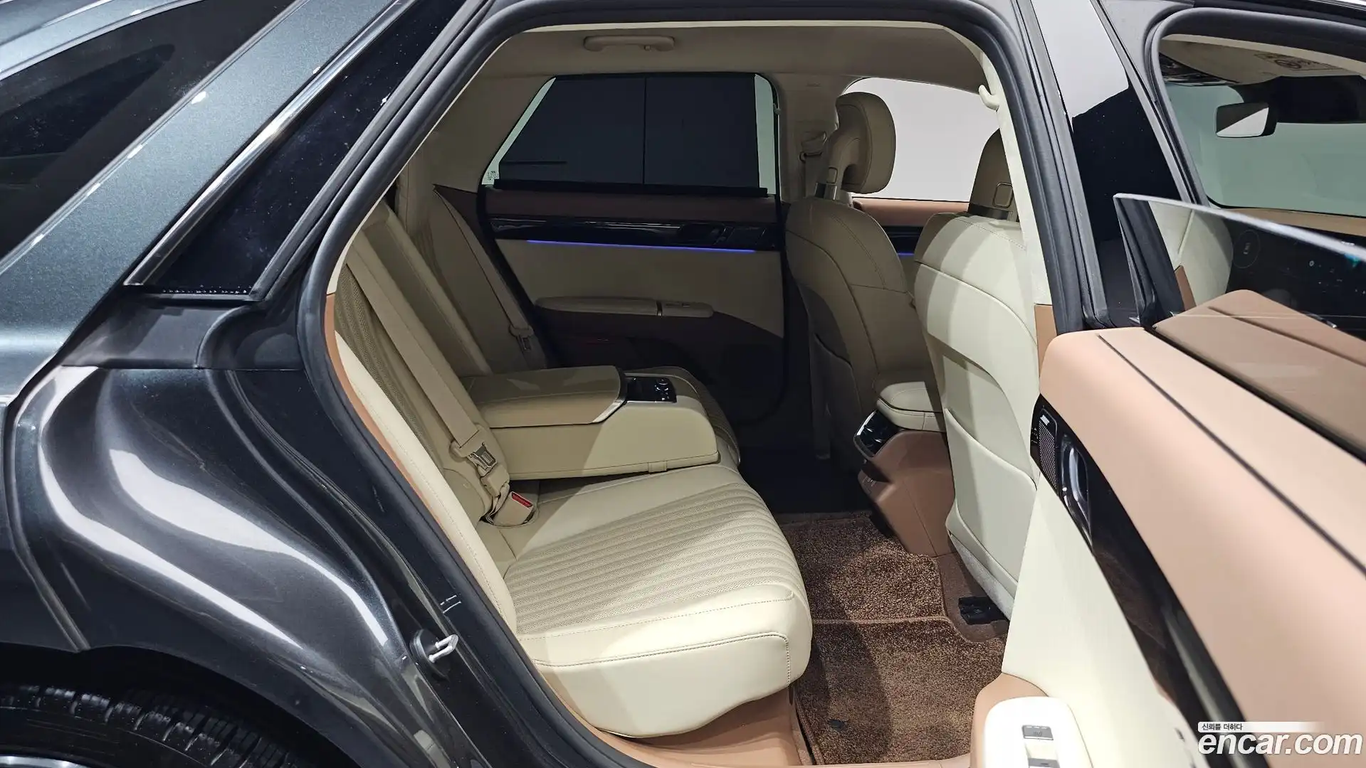Grandeur Hyundai 2024.6-OPTION-015