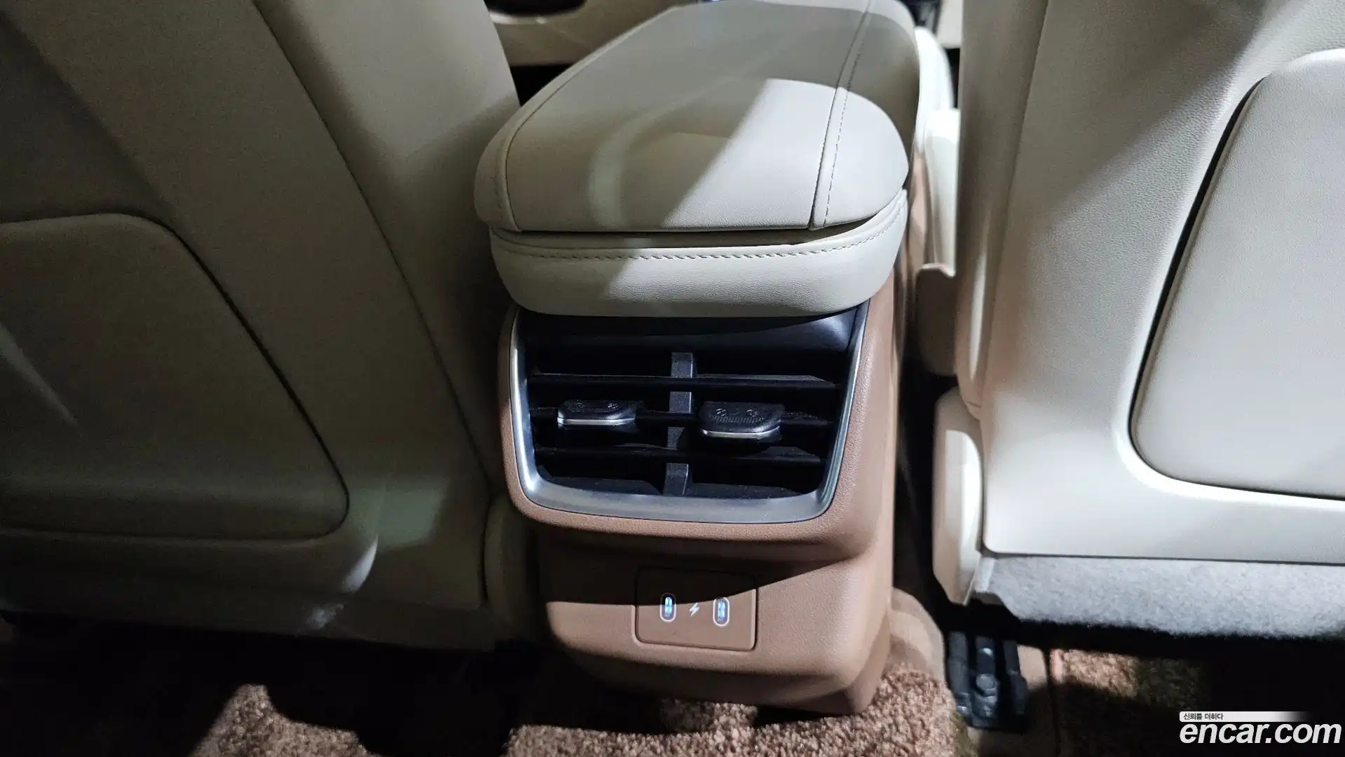Grandeur Hyundai 2024.6-OPTION-049