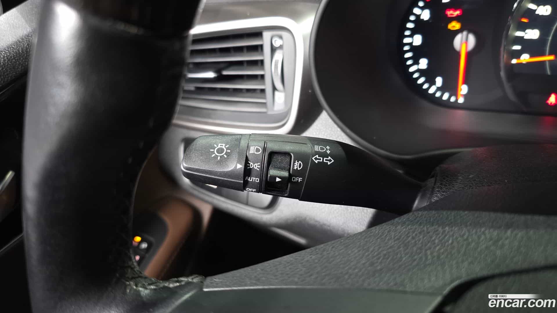 Sorento Kia 2014.8-OPTION-041