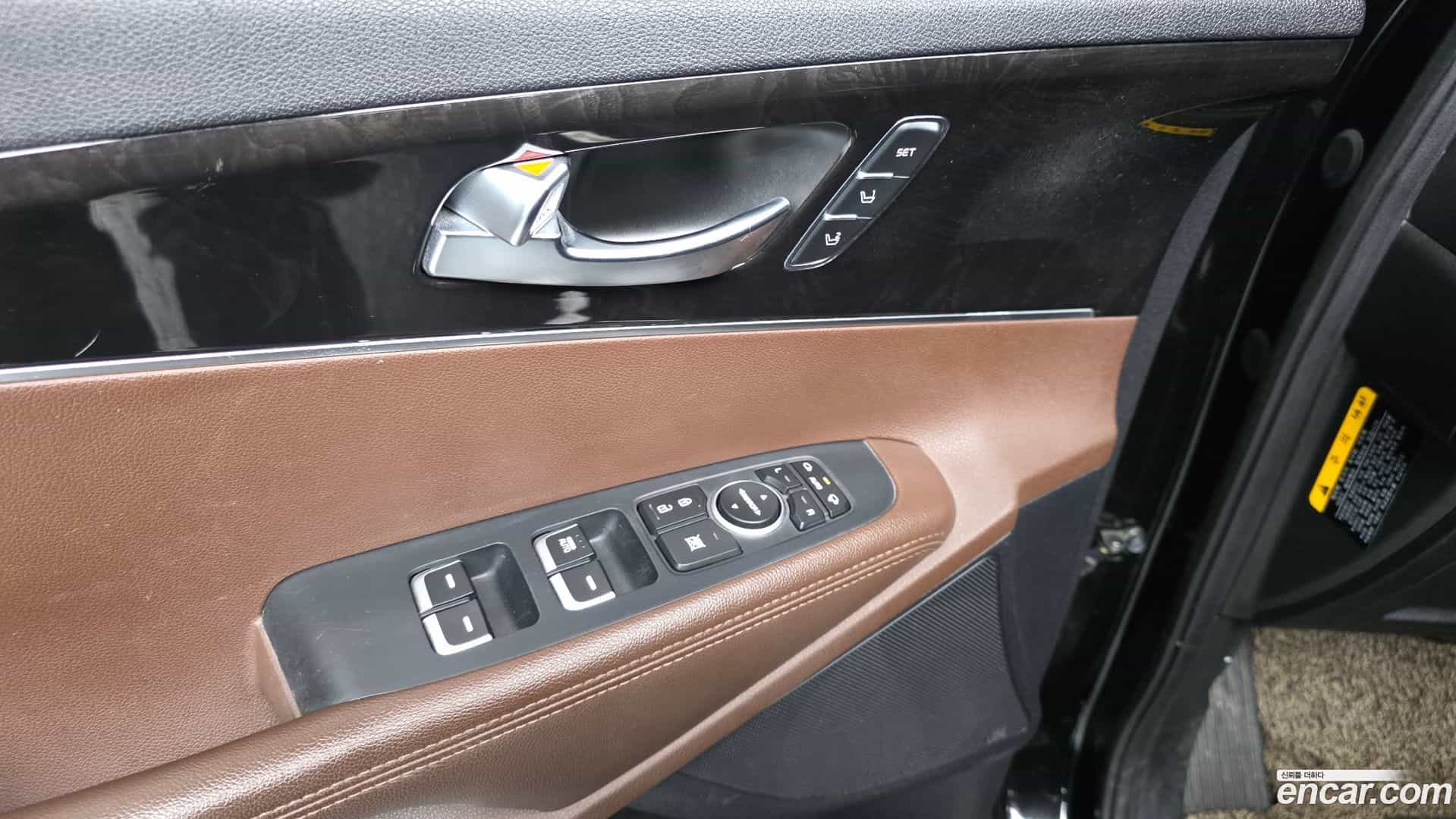 Sorento Kia 2014.8-OPTION-043