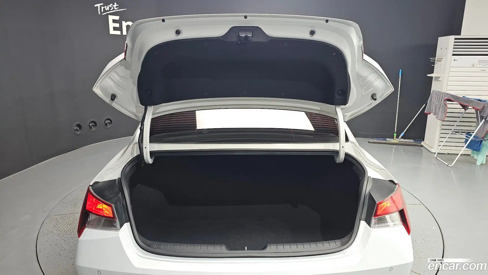 AVANTE Hyundai 2021.7-OPTION-024