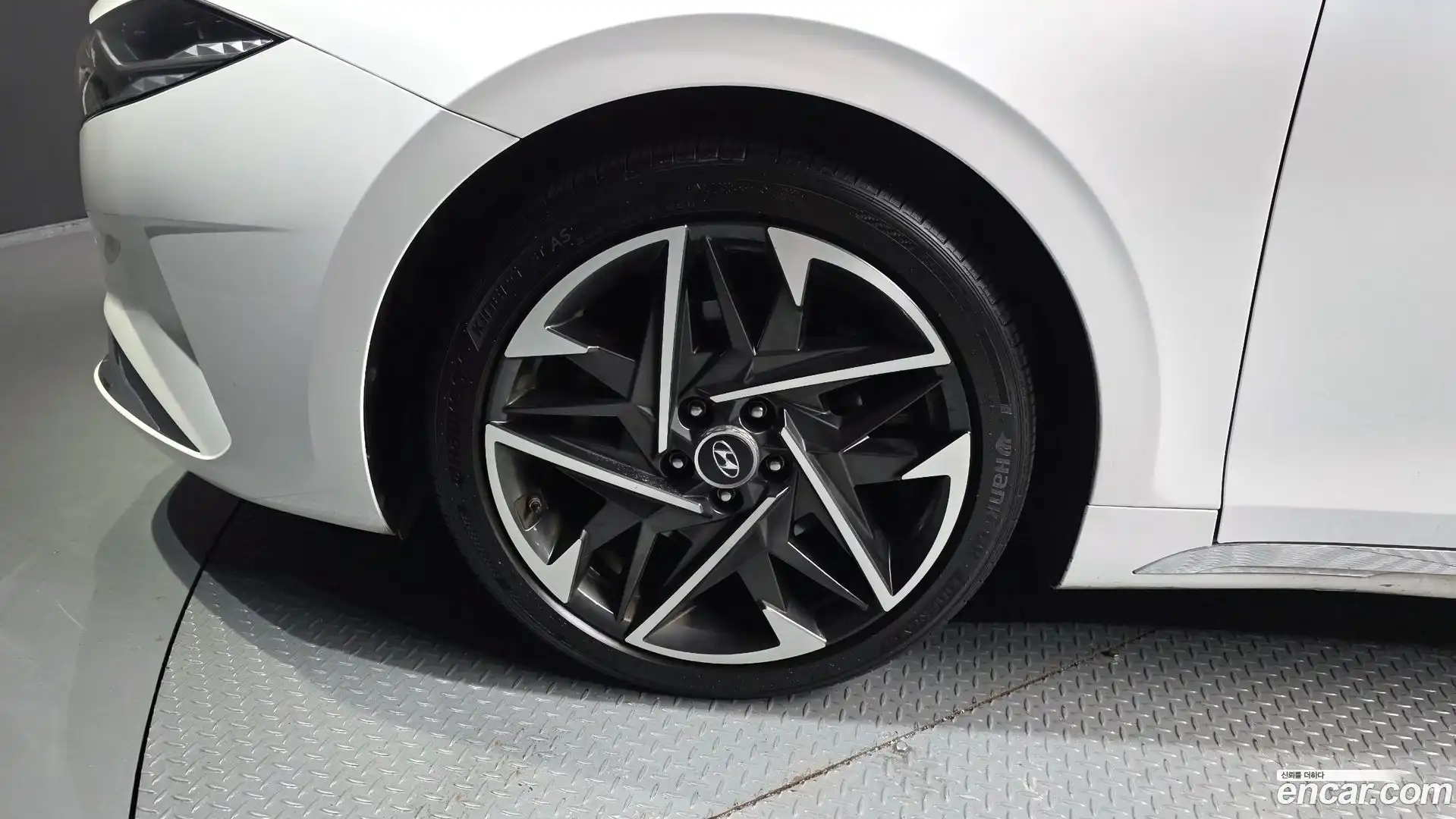 Grandeur Hyundai 2020.5-OUTER-005