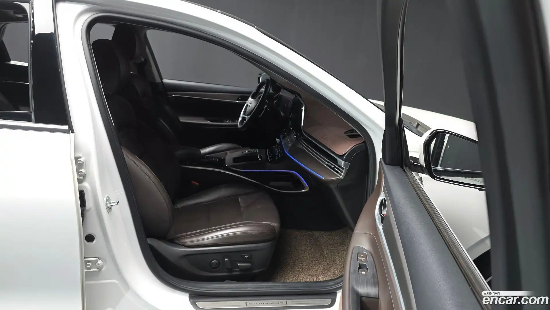 Grandeur Hyundai 2020.5-OPTION-015