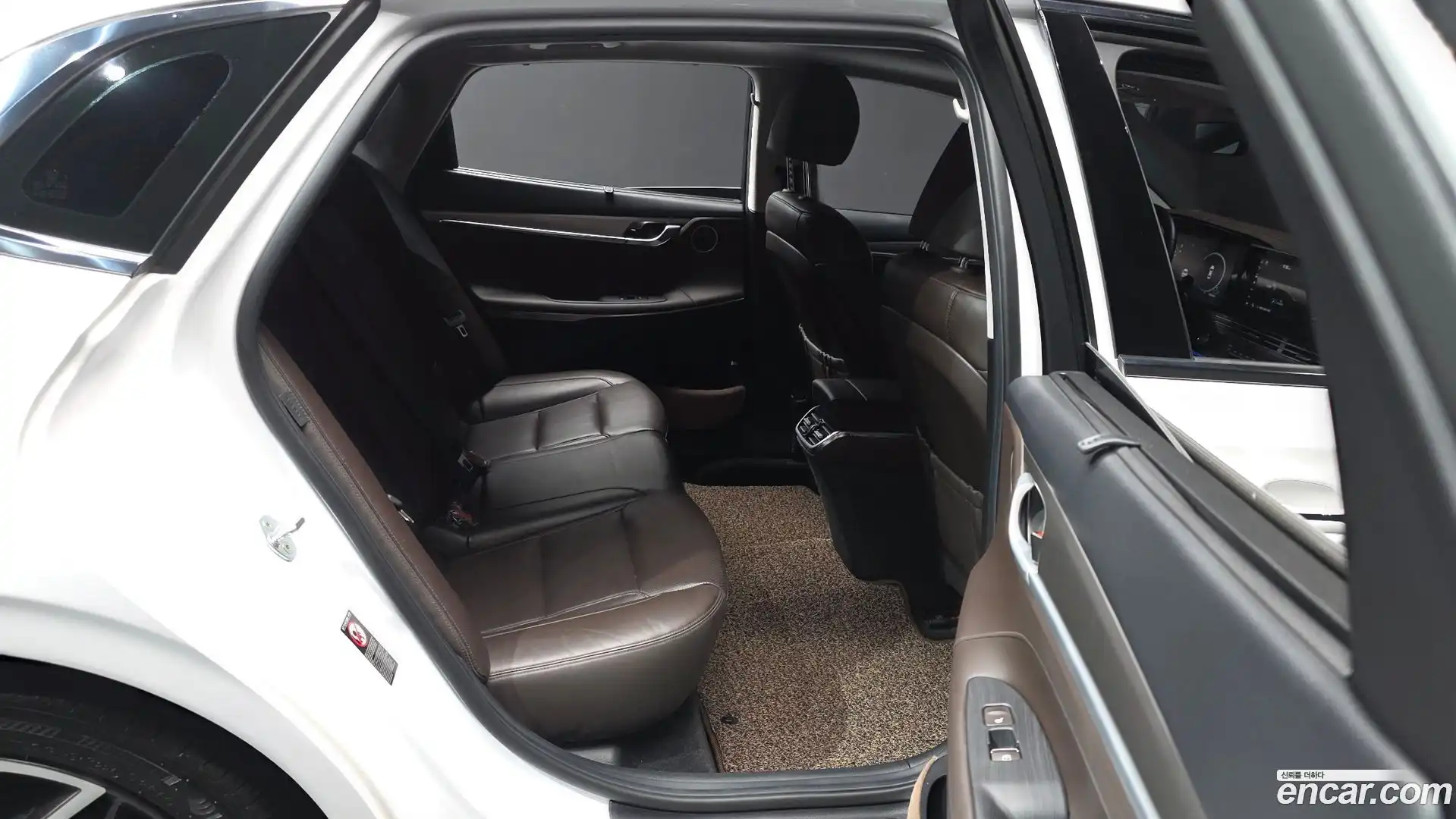 Grandeur Hyundai 2020.5-OPTION-016