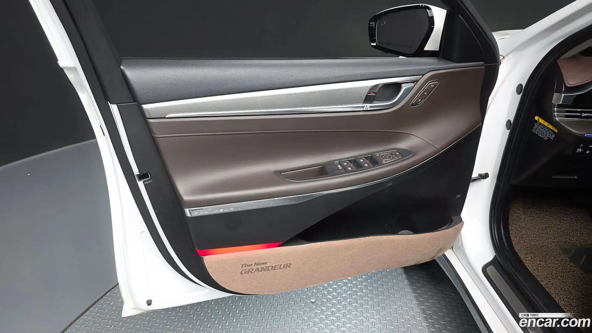 Grandeur Hyundai 2020.5-INNER-034