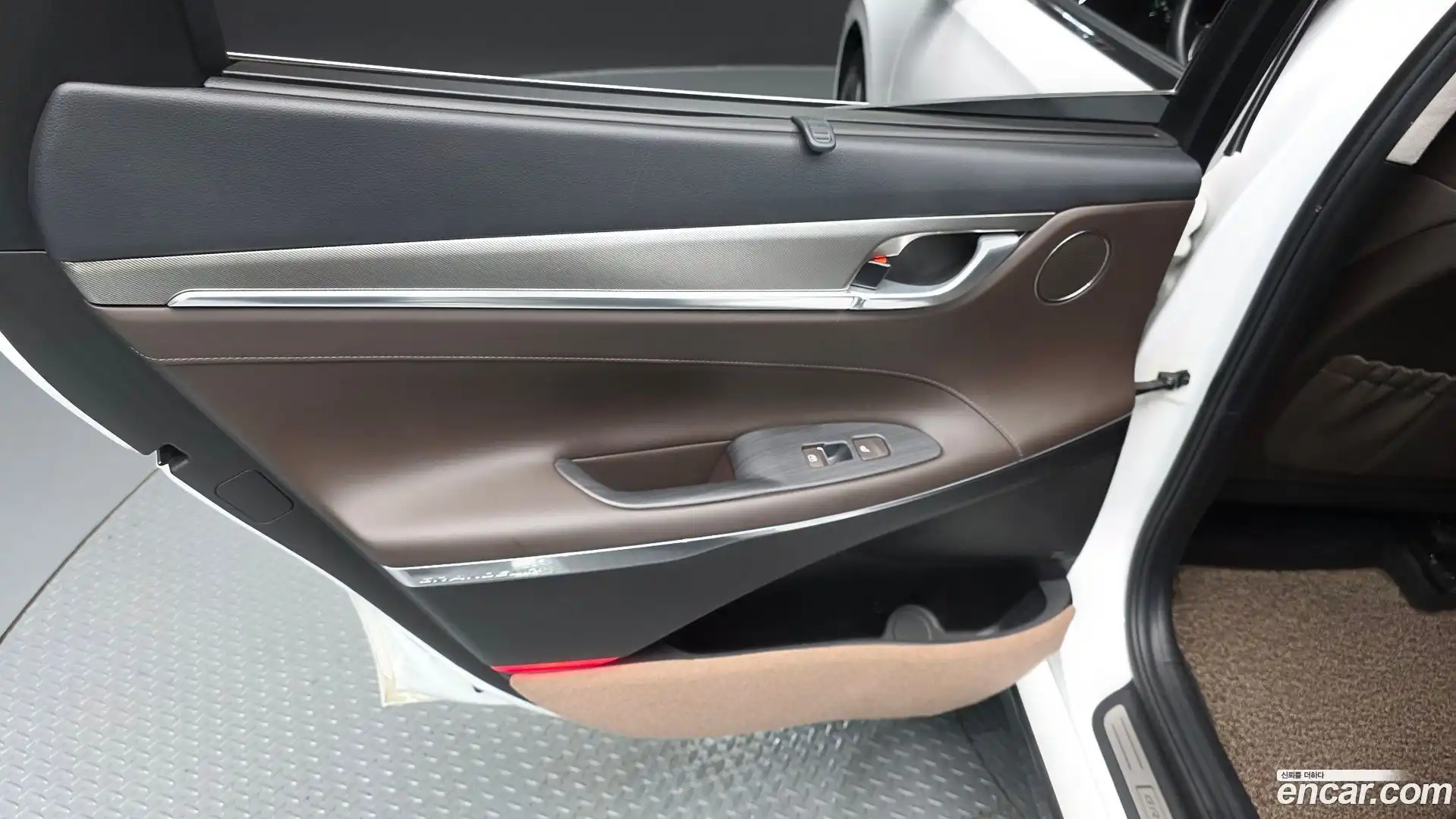 Grandeur Hyundai 2020.5-INNER-035