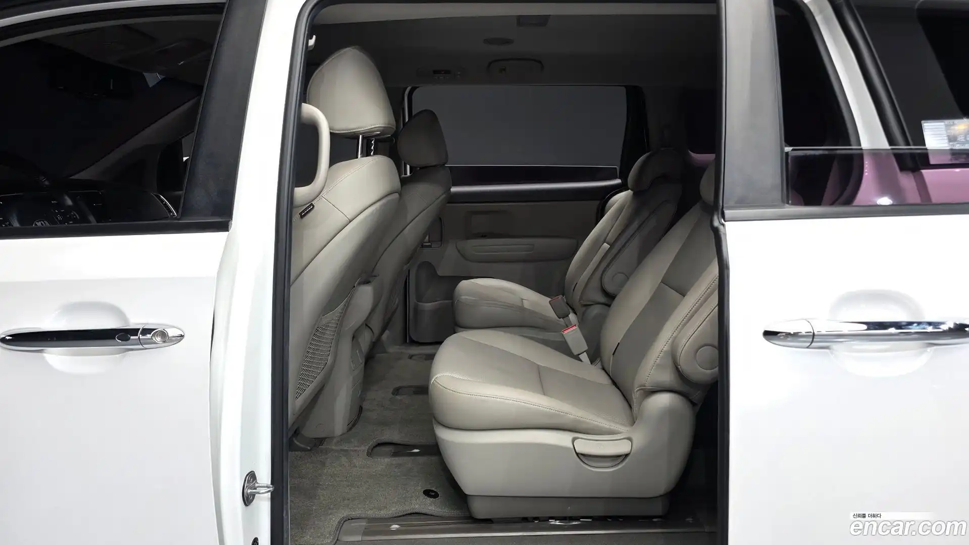 Canival Kia 2018.1-OPTION-015