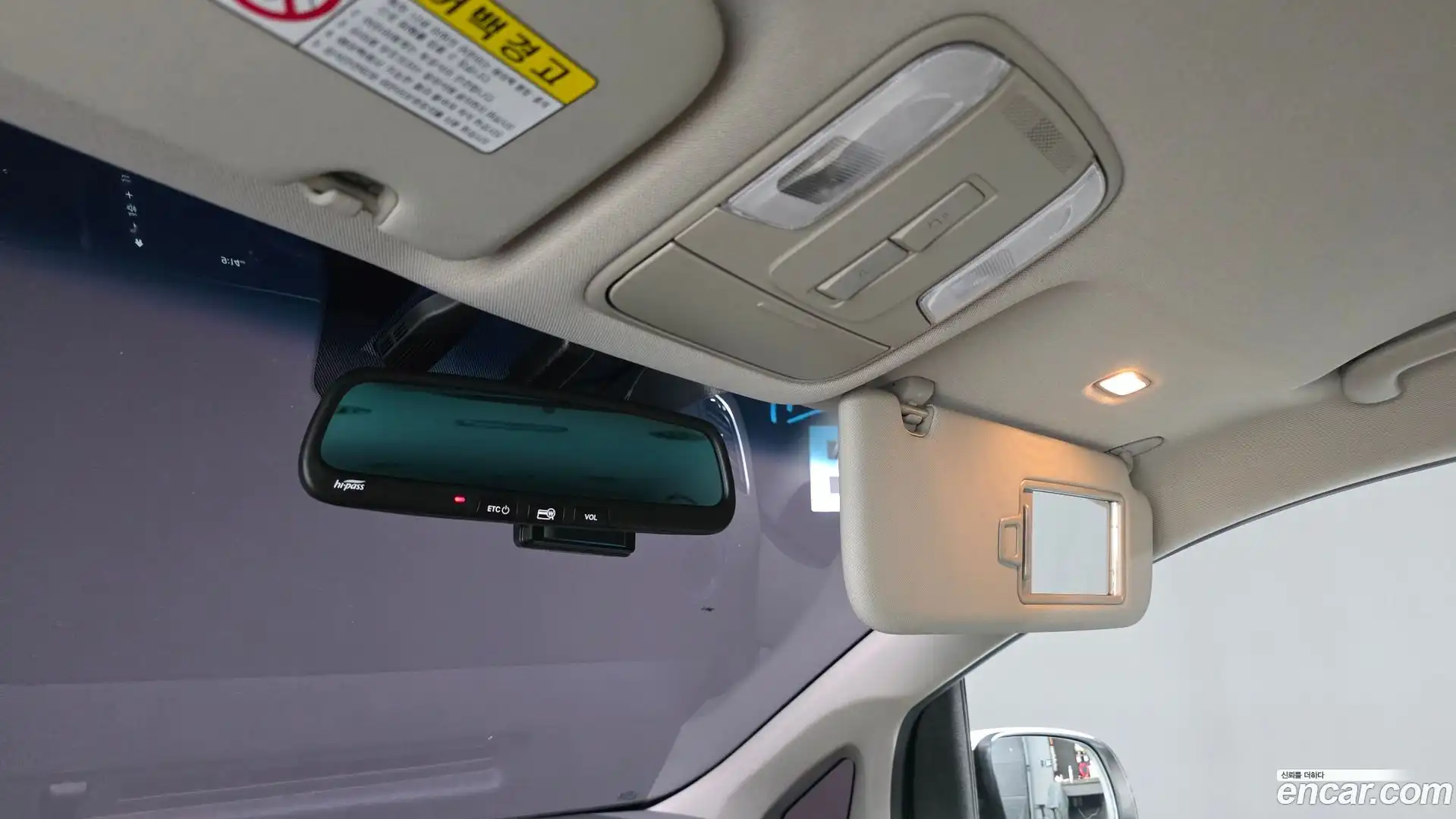 Canival Kia 2018.1-OPTION-023