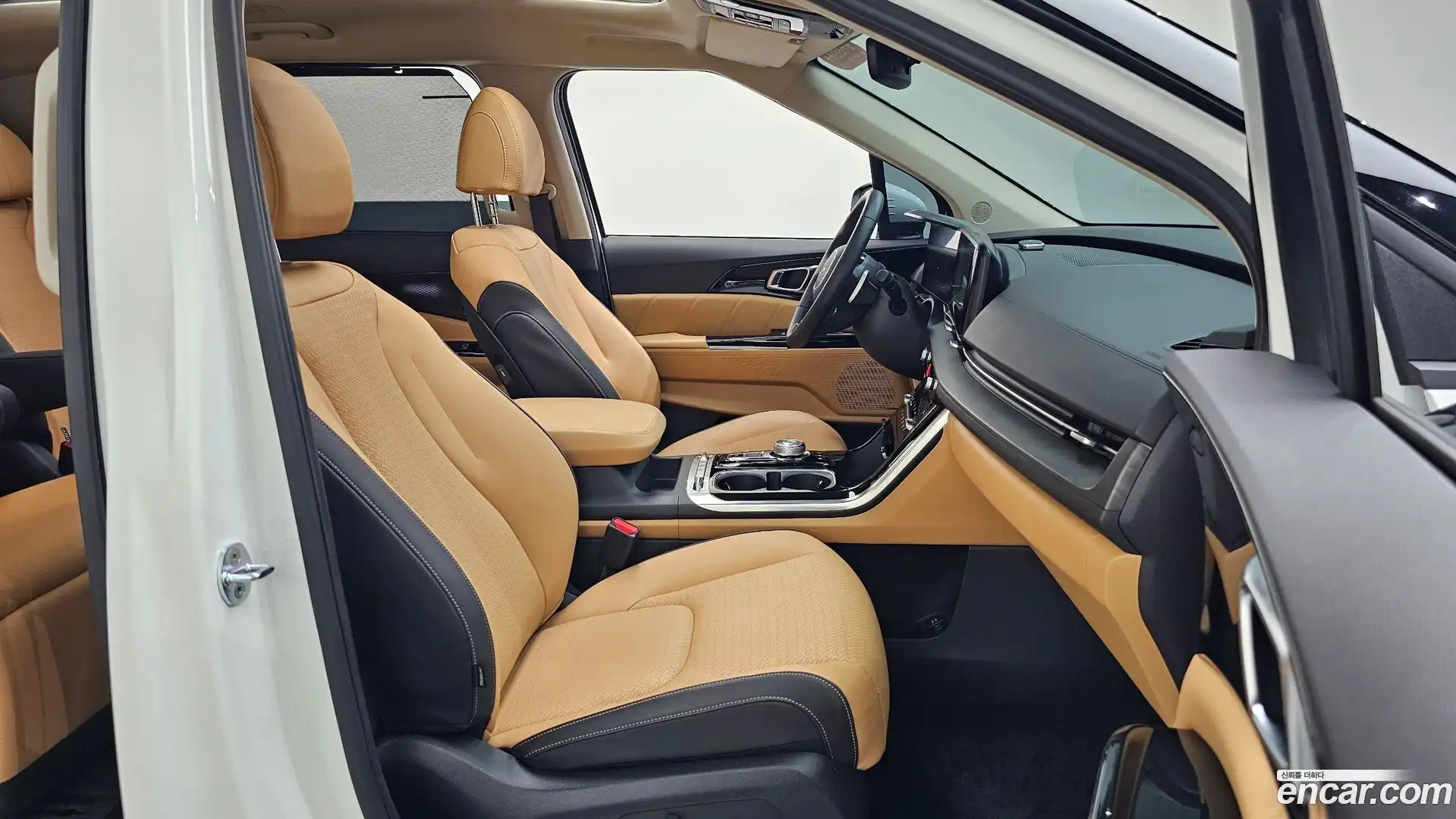Canival Kia 2022.6-OPTION-015