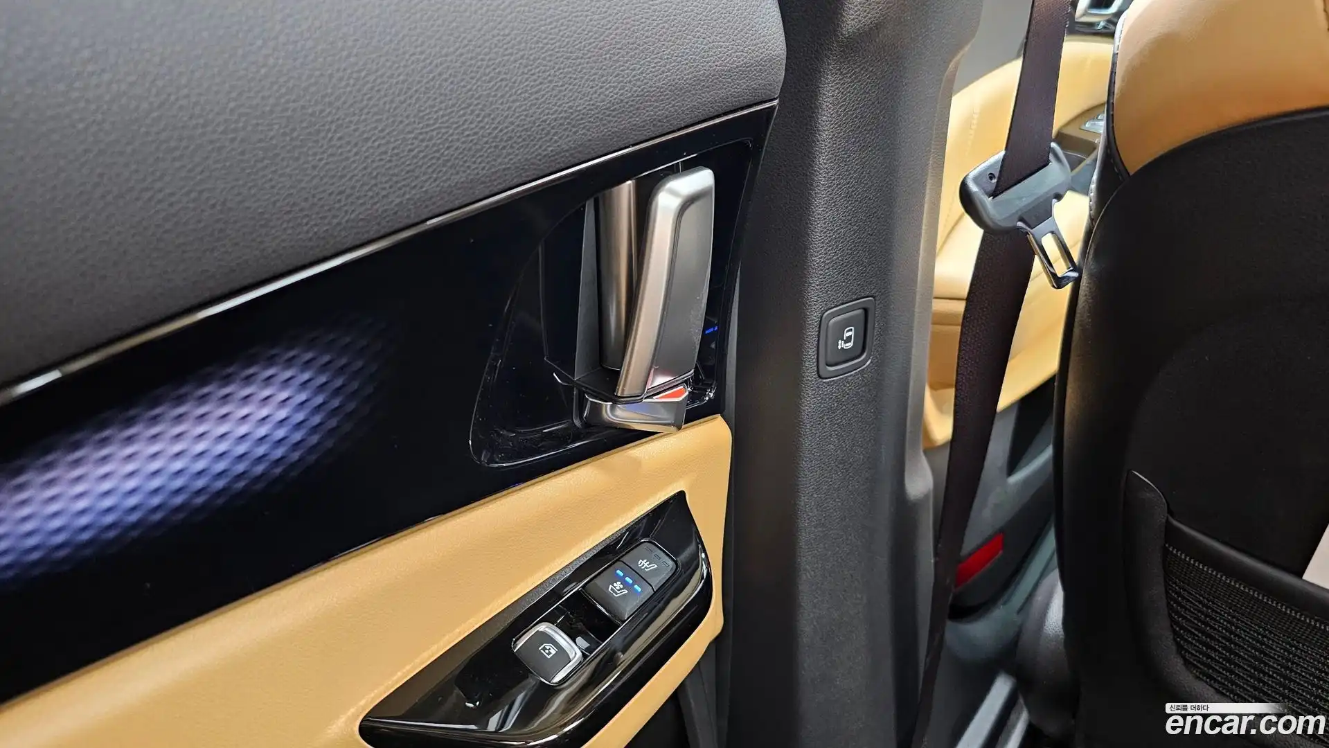 Canival Kia 2022.6-OPTION-022