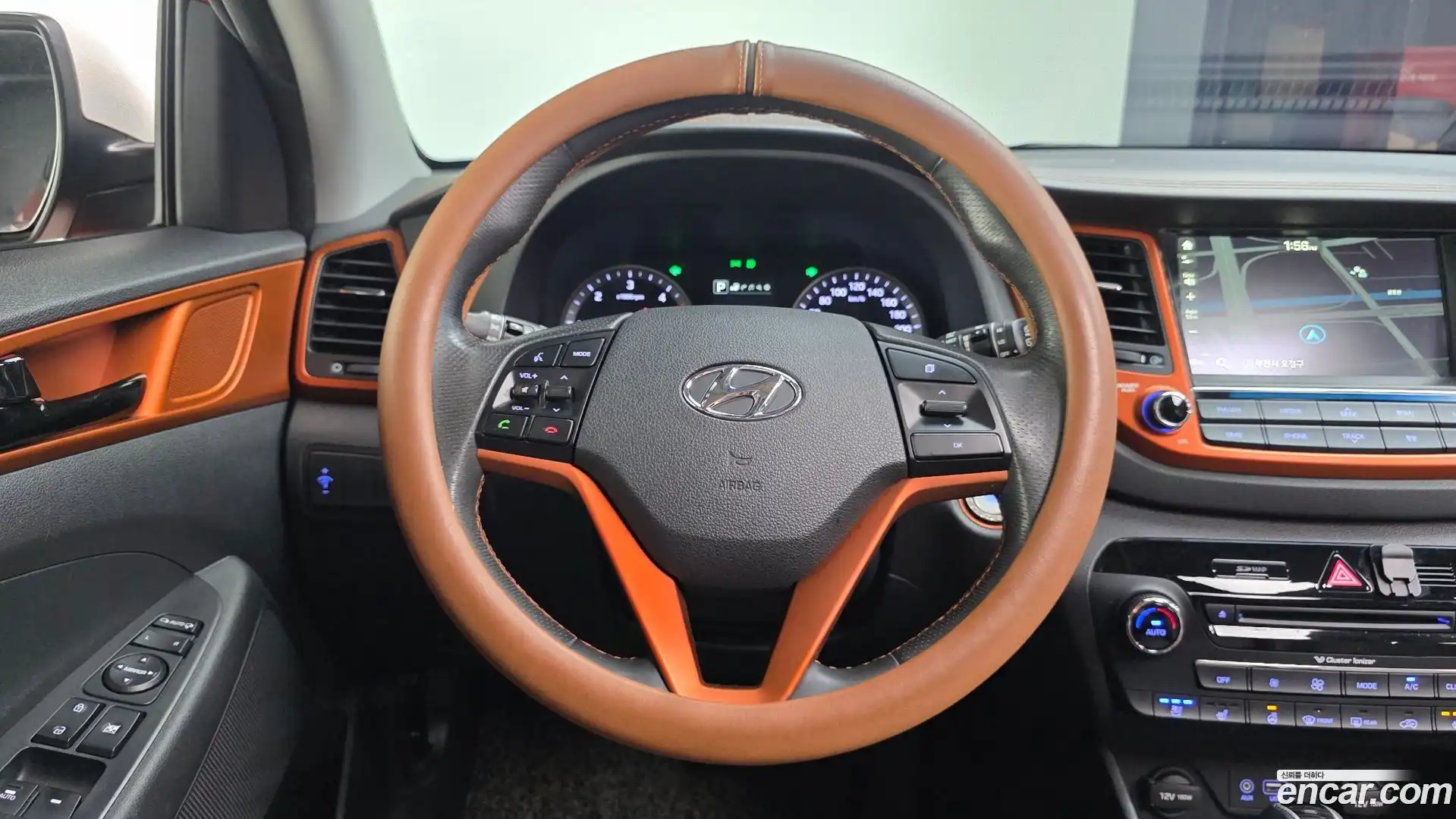 Tucson Hyundai 2015.2-OPTION-017