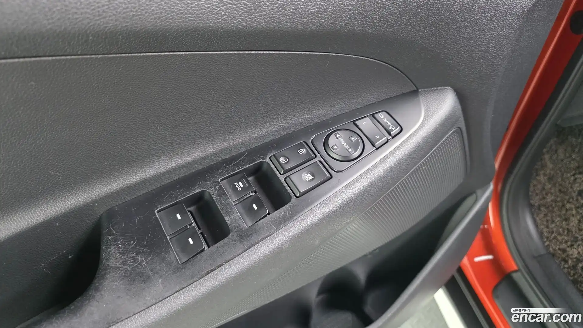 Tucson Hyundai 2015.2-OPTION-022