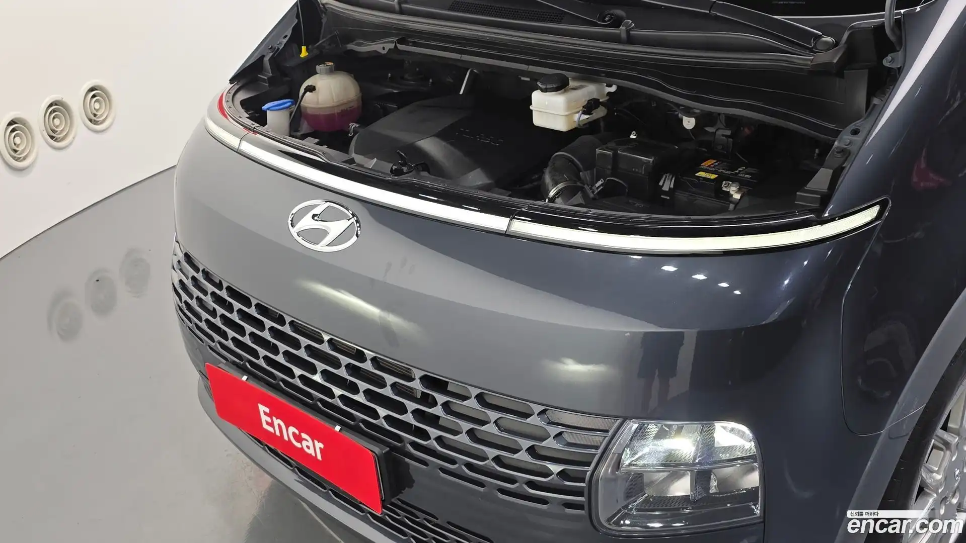 Staria Hyundai 2023.10-OUTER-006