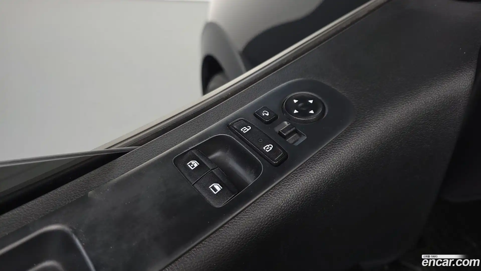 Staria Hyundai 2023.10-OPTION-022