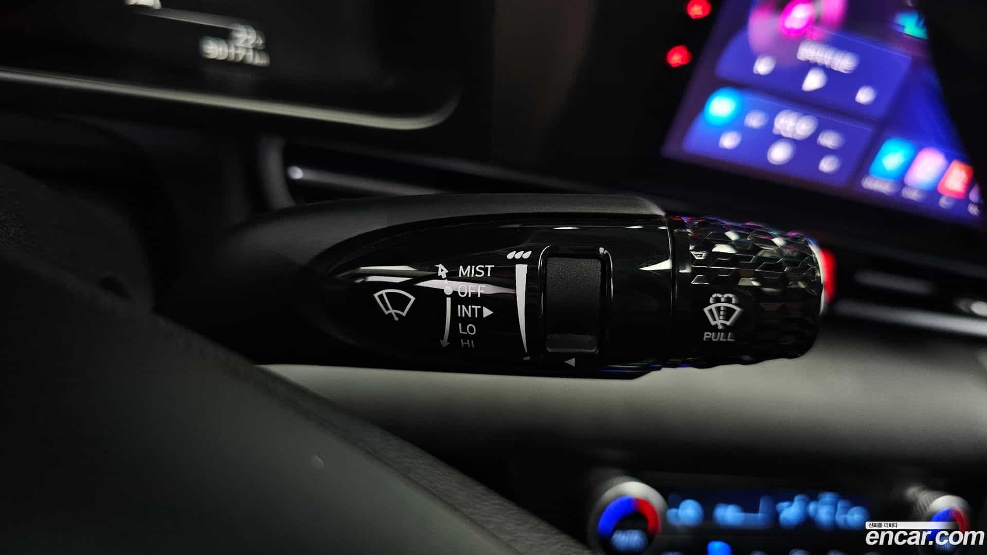 AVANTE Hyundai 2023.3-OPTION-041