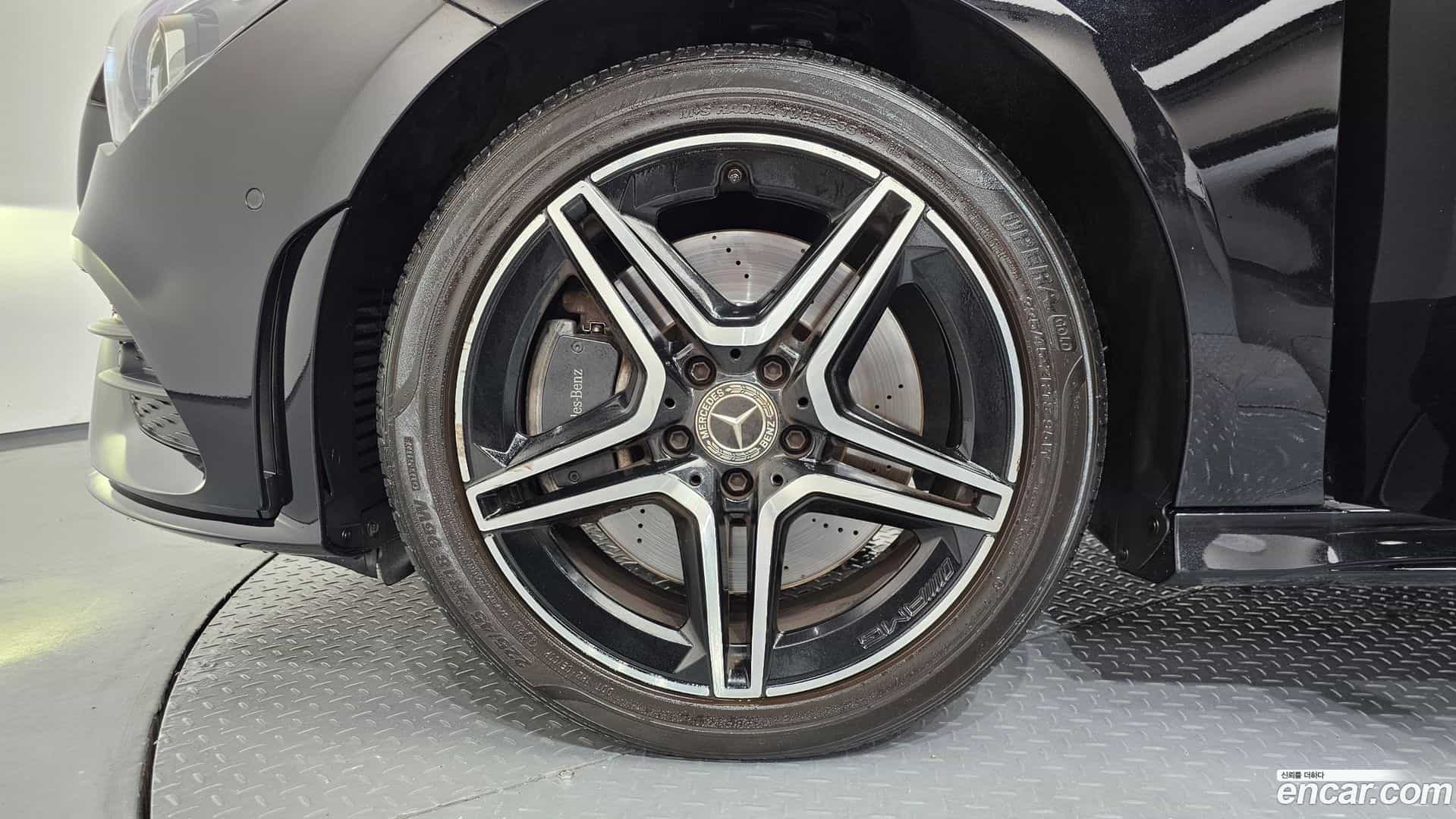 CLA-Class Mercedes-Benz 2020.7-OUTER-005