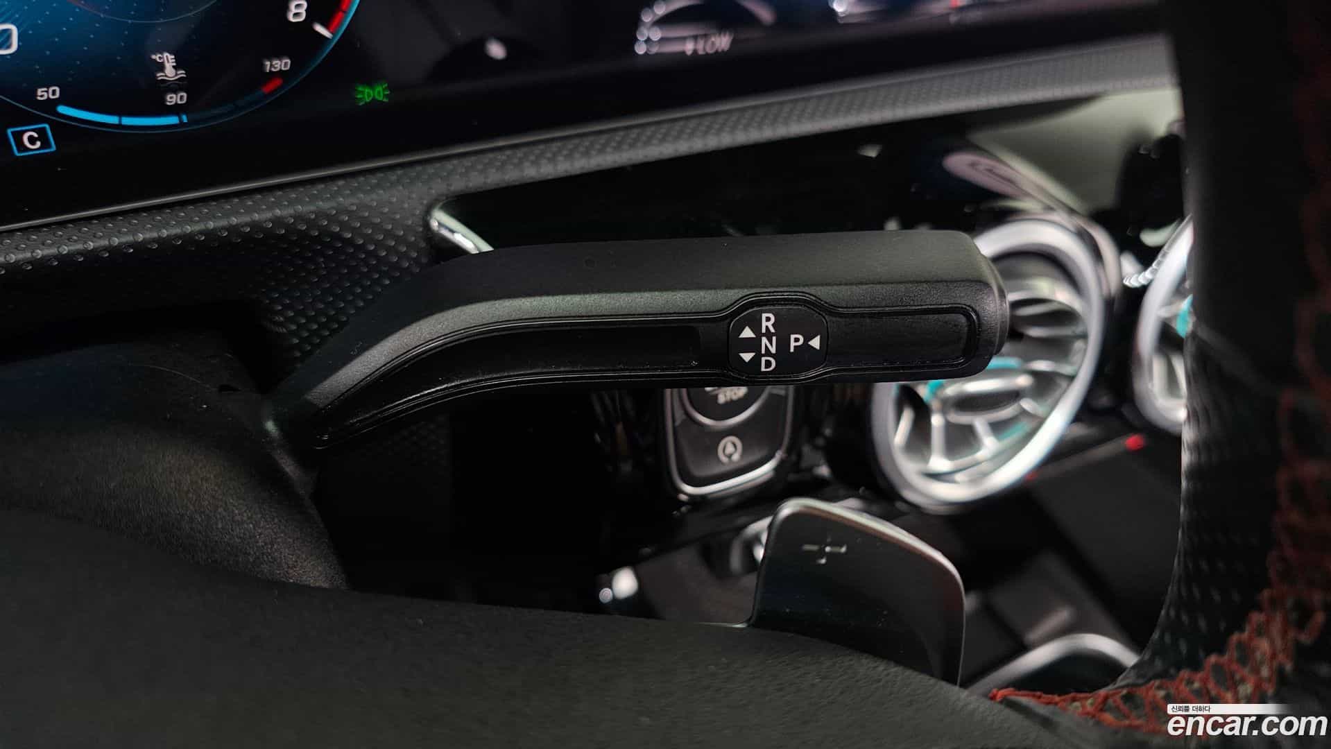 CLA-Class Mercedes-Benz 2020.7-INNER-009