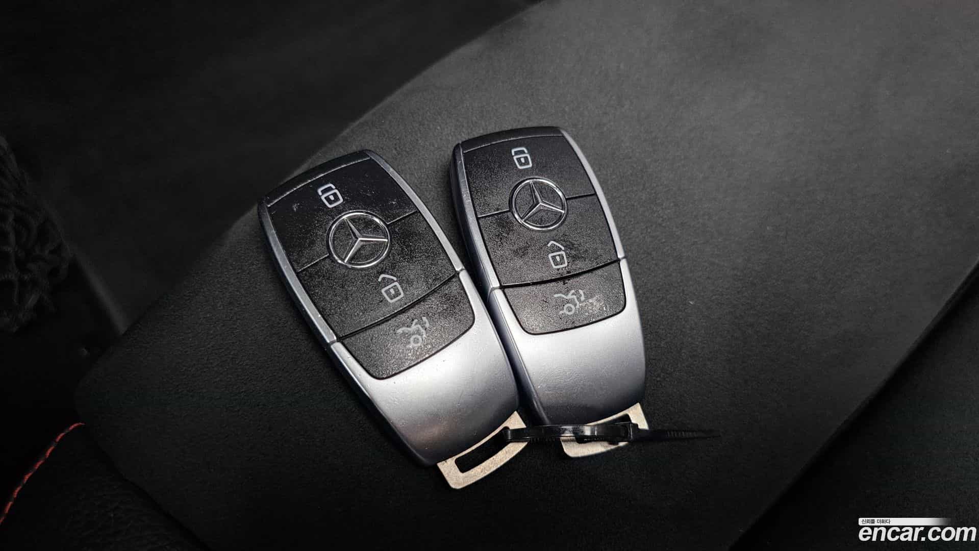 CLA-Class Mercedes-Benz 2020.7-OPTION-020