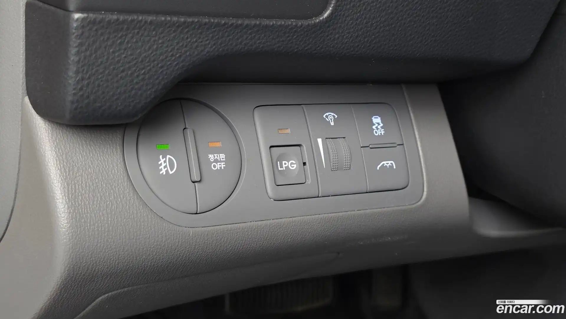Starex Hyundai 2020.11-OPTION-040