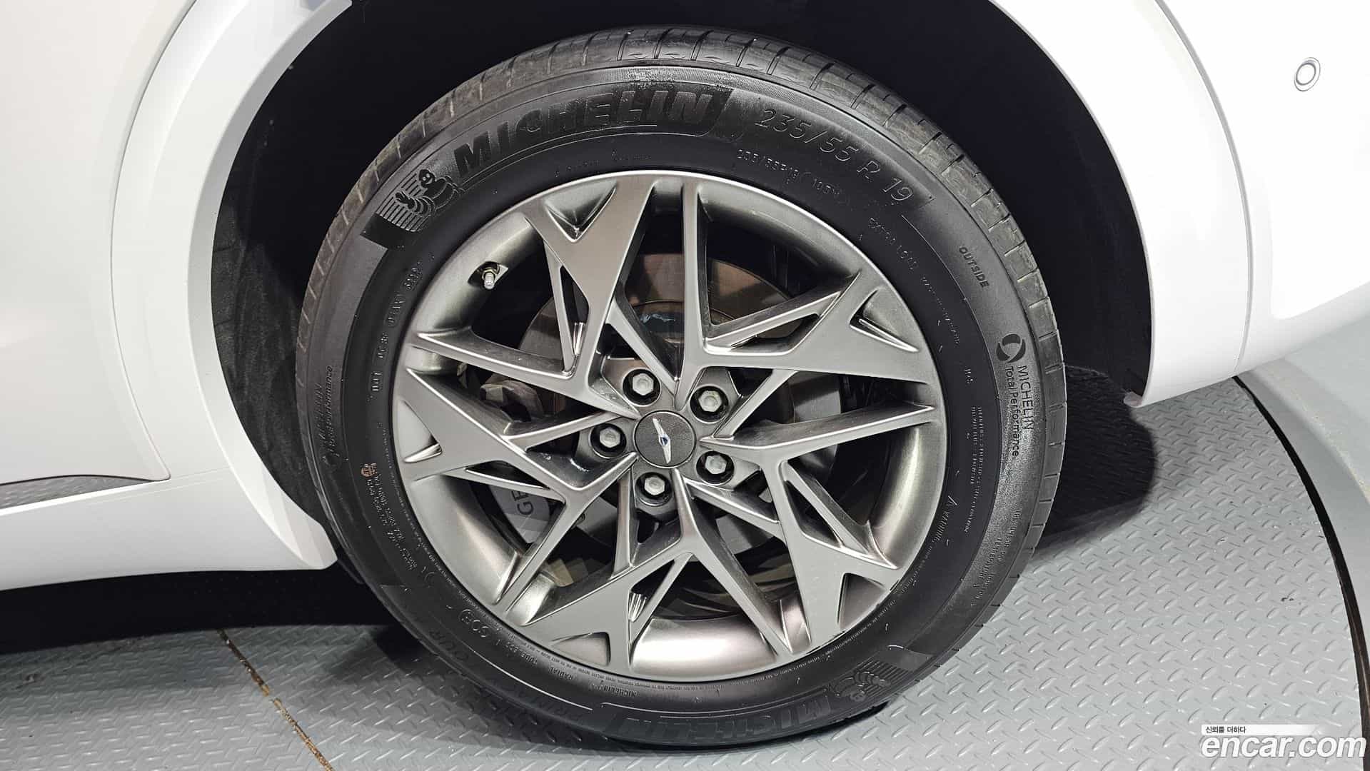 GV70 Genesis 2022.11-OUTER-031